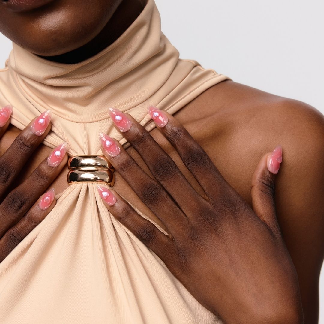 Sweetheart_ErsaNailsPressOnNails_06.jpg