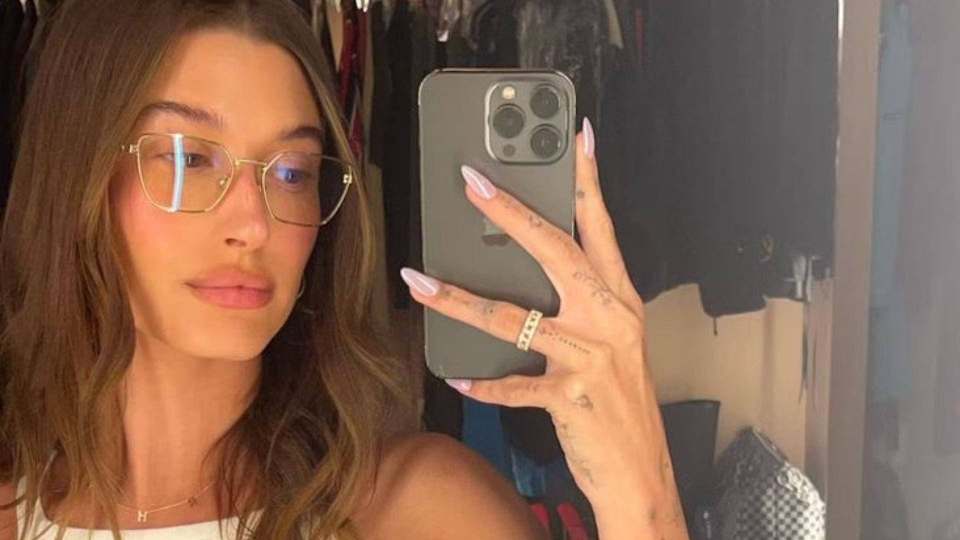 15 Stunning Spring Nail Looks to Energize Your 2025 Manicure