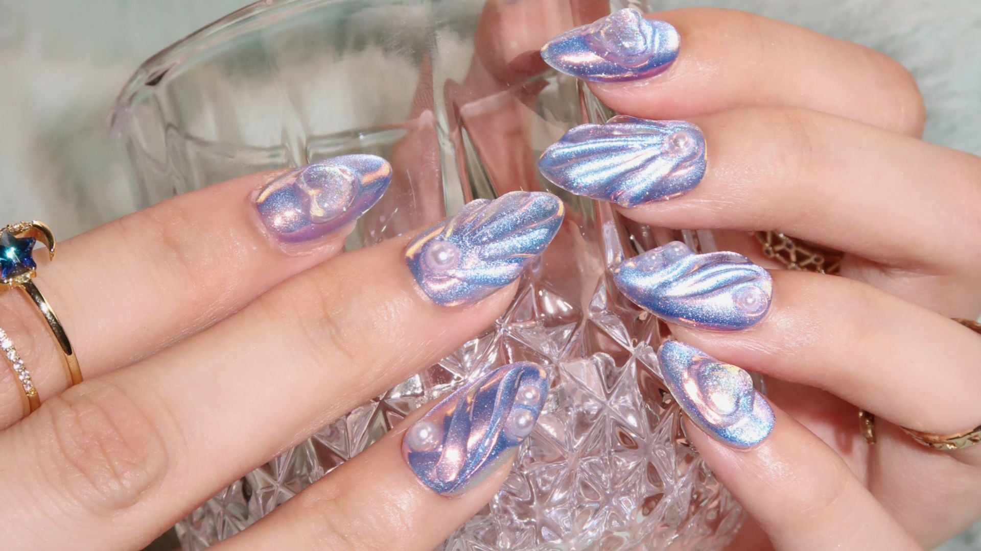 Shine Bright With These Stunning Chrome Press-On Nails
