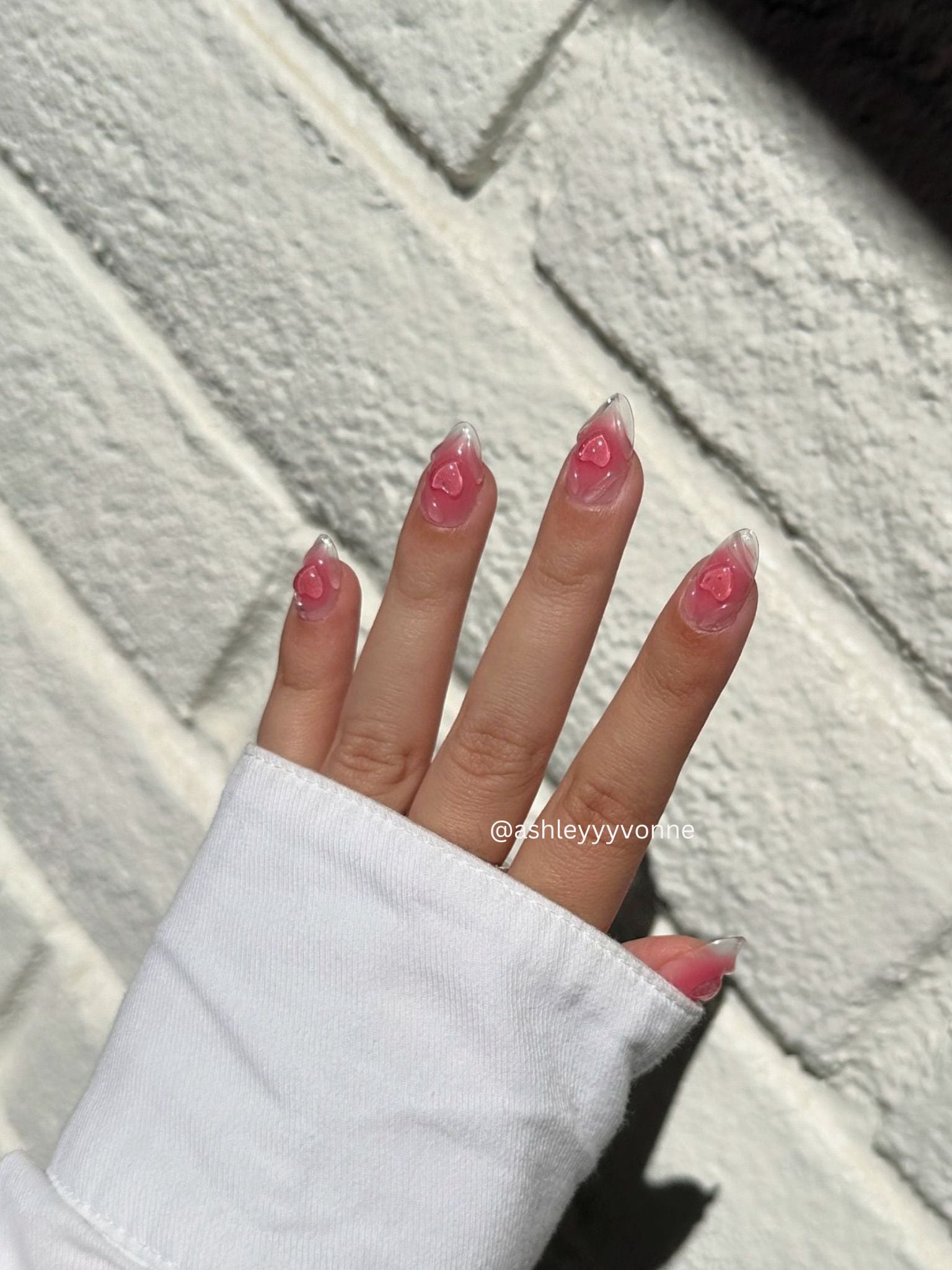 Sweetheart - Ersa Nails Red Pink Short Almond PressOnNails