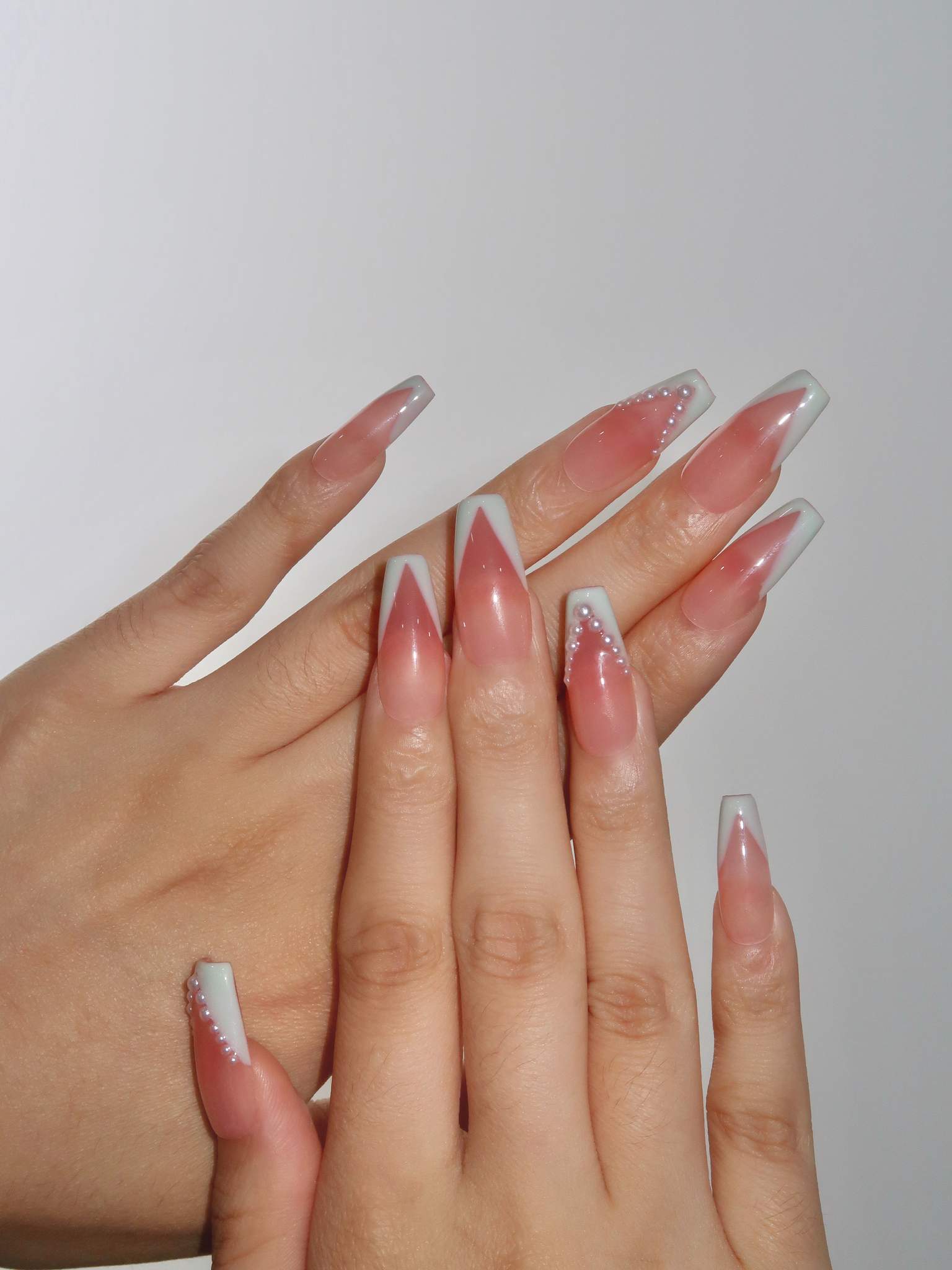 Admiring - Ersa Nails Pink White PressOnNails