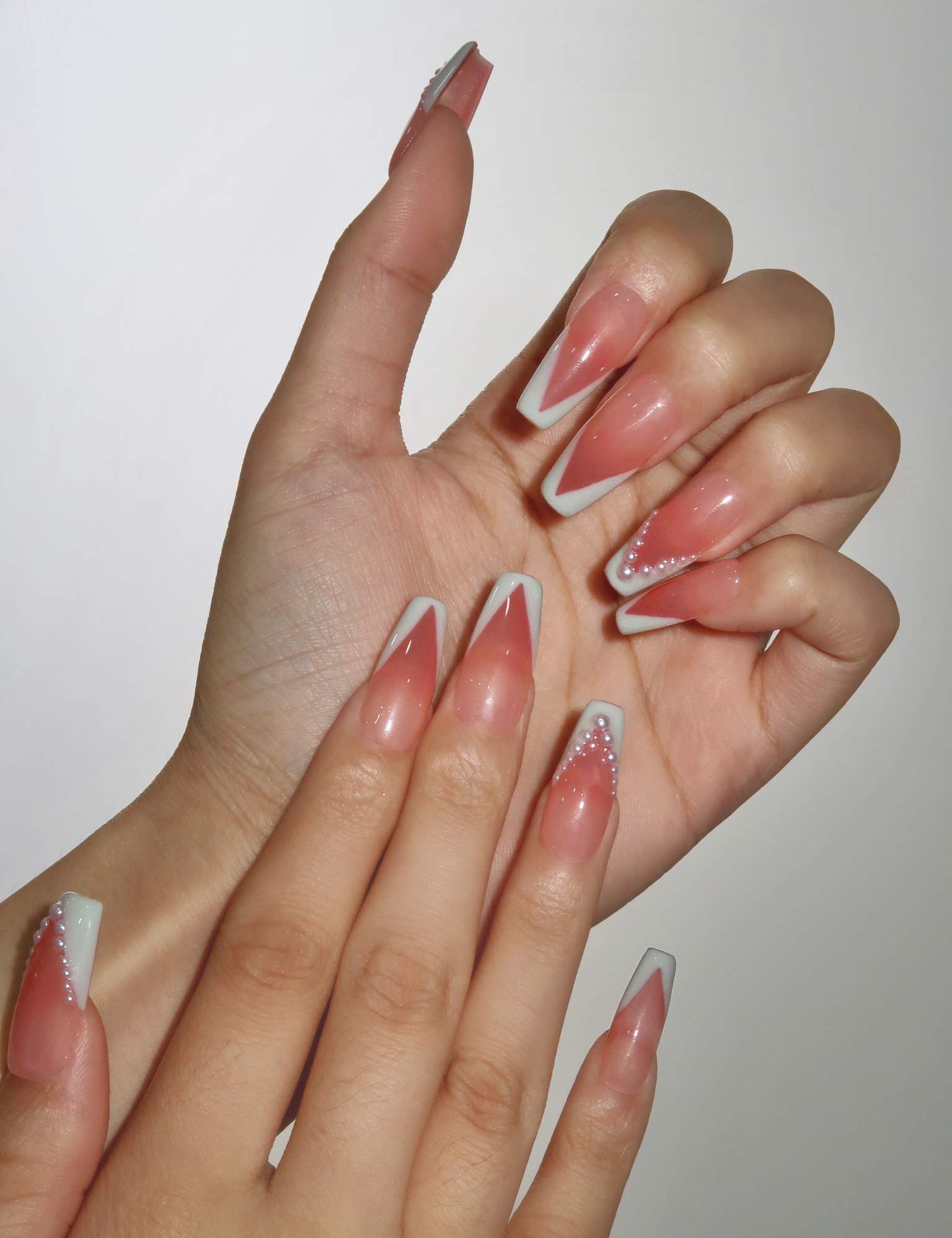 Admiring - Ersa Nails Pink White PressOnNails