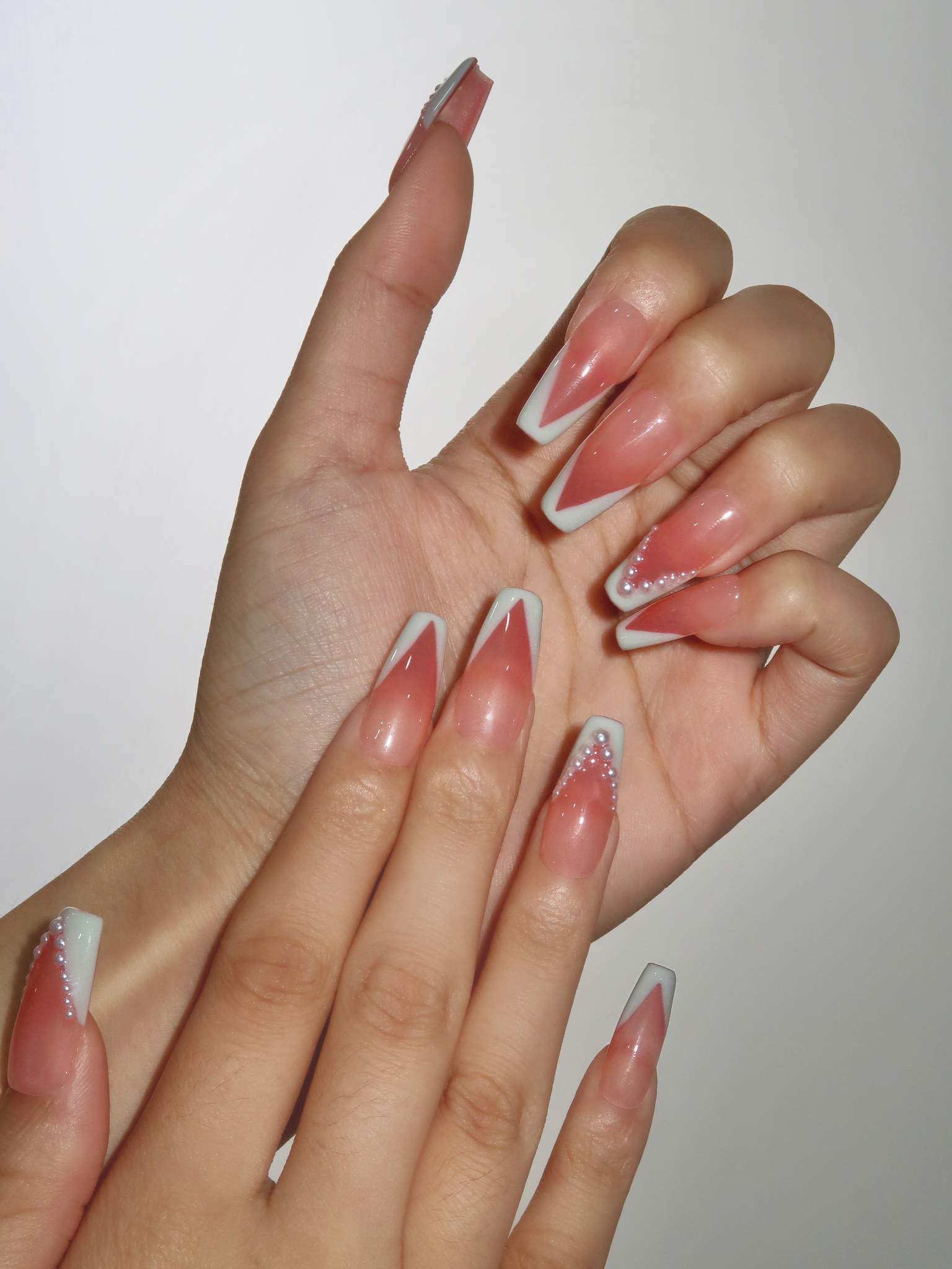 Admiring - Ersa Nails Pink White PressOnNails