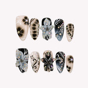 Afterdark - Ersa Nails Black White PressOnNails