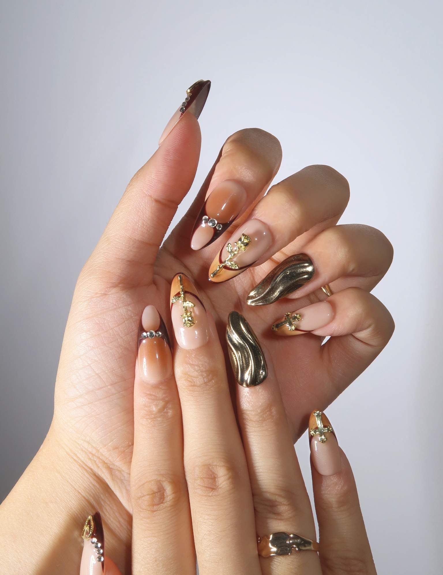 All Too Well - Ersa Nails Gold Nude Brown PressOnNails