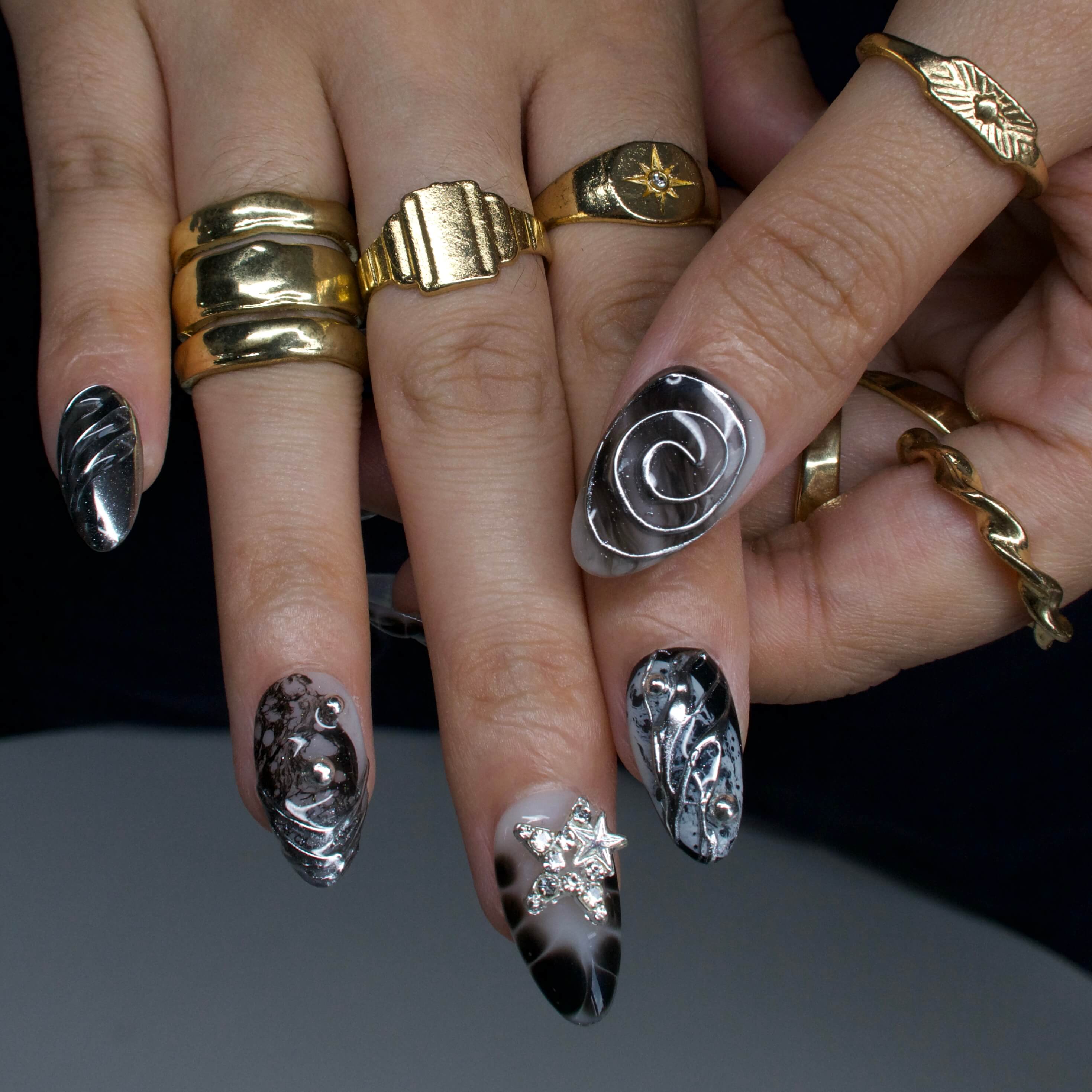 Armageddon - Ersa Nails Black Silver White PressOnNails
