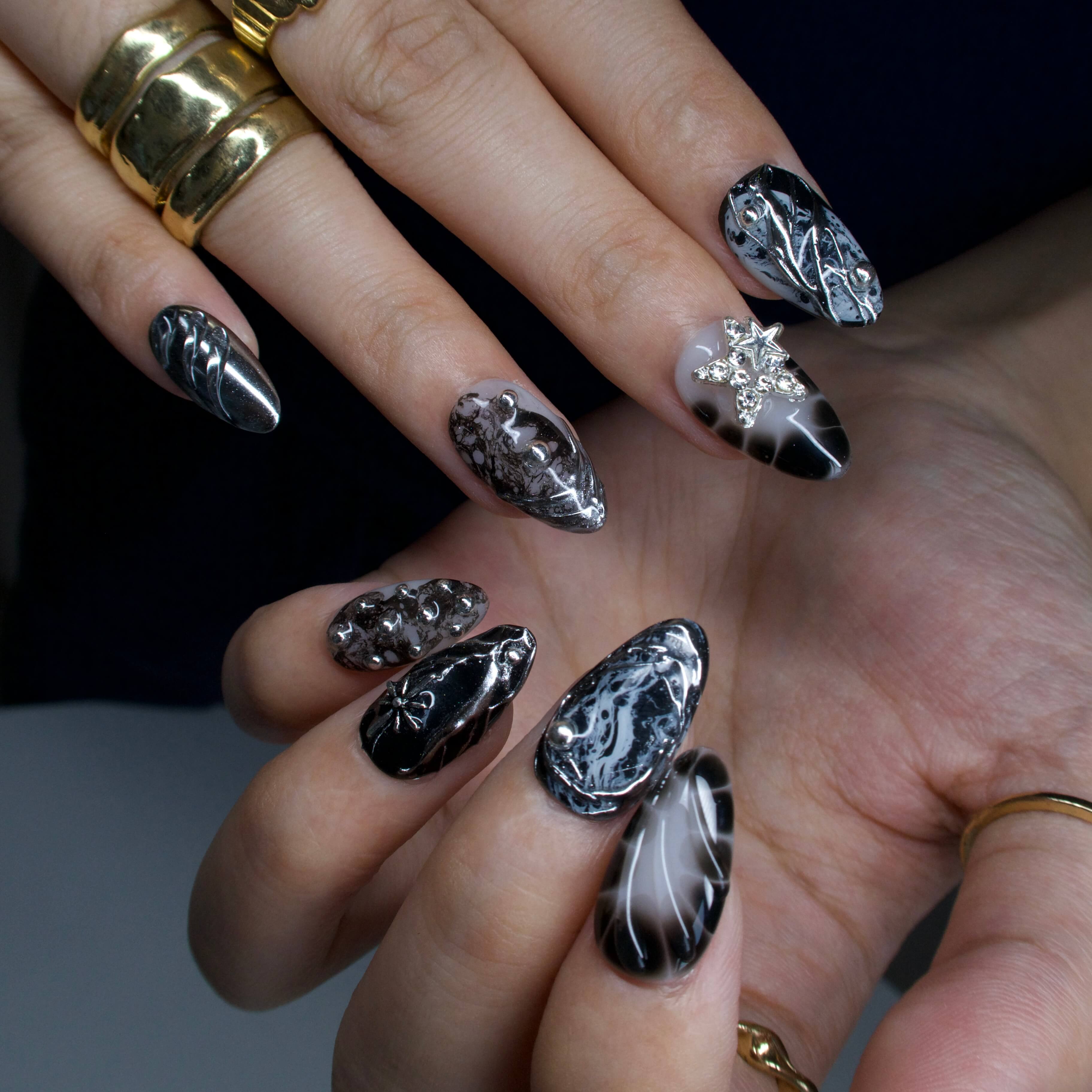 Armageddon - Ersa Nails Black Silver White PressOnNails