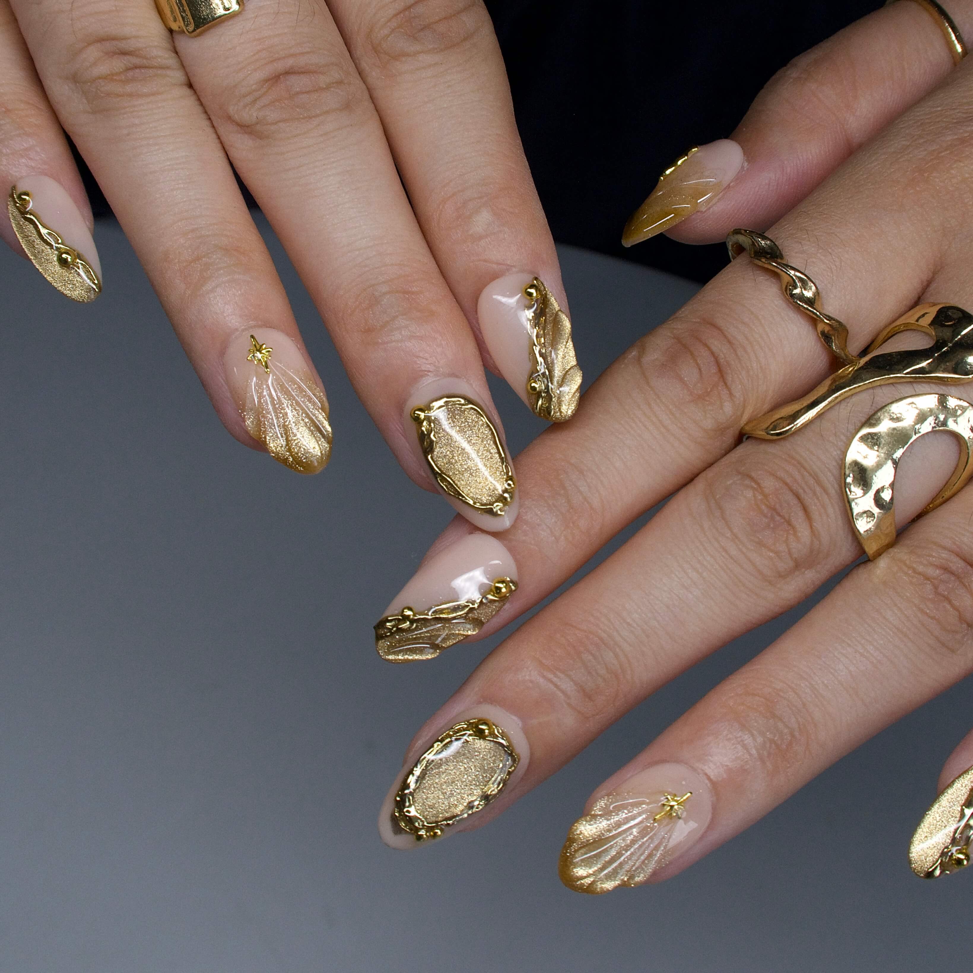 Artemis' Glint - Ersa Nails Nude Gold PressOnNails