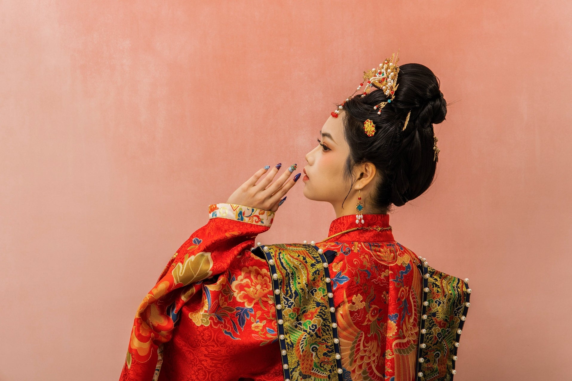Auspicious_-_ErsaNails_PressOnNails_001.jpg