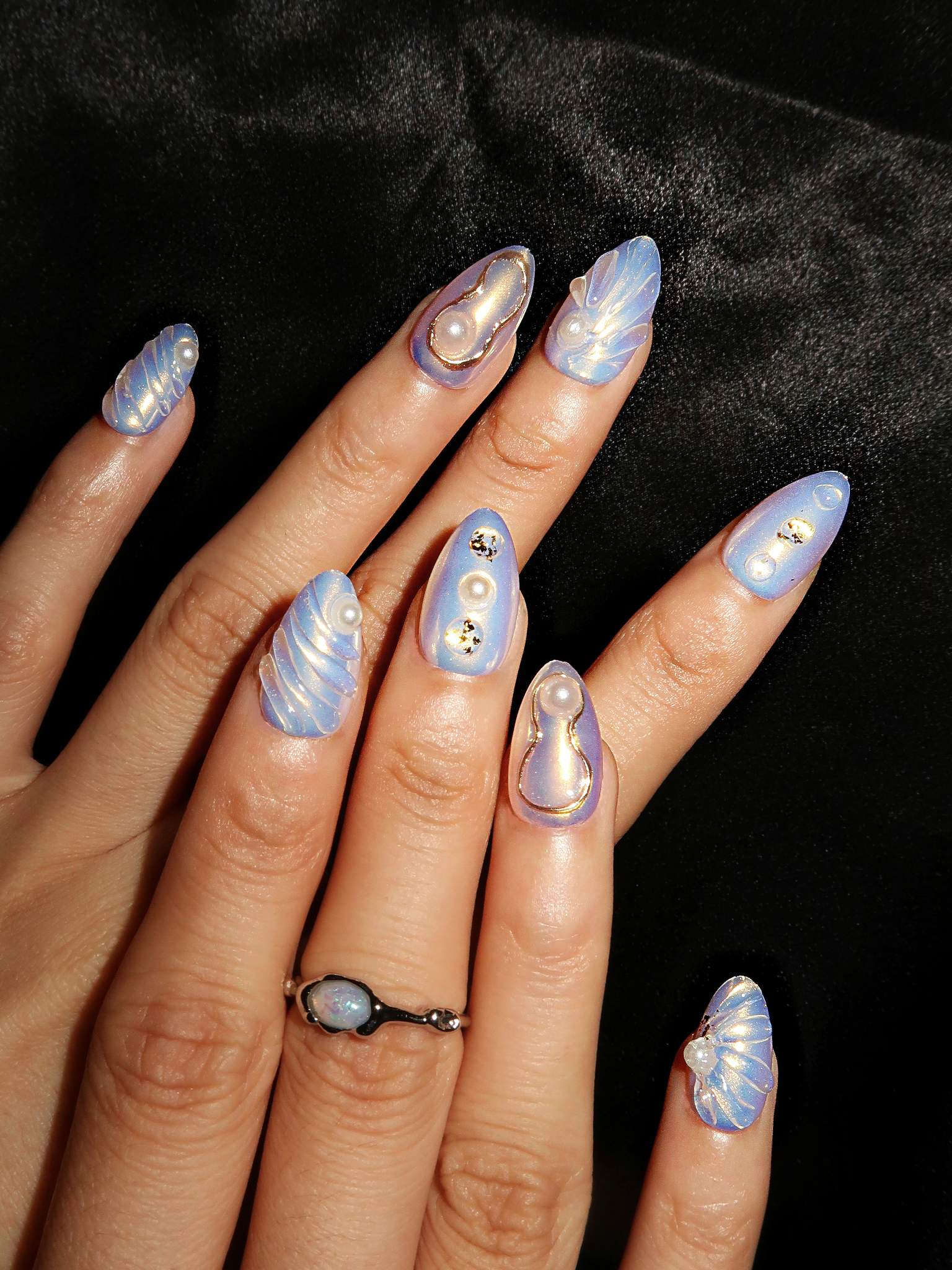 Azure Haze - Ersa Nails Blue White Short Almond PressOnNails