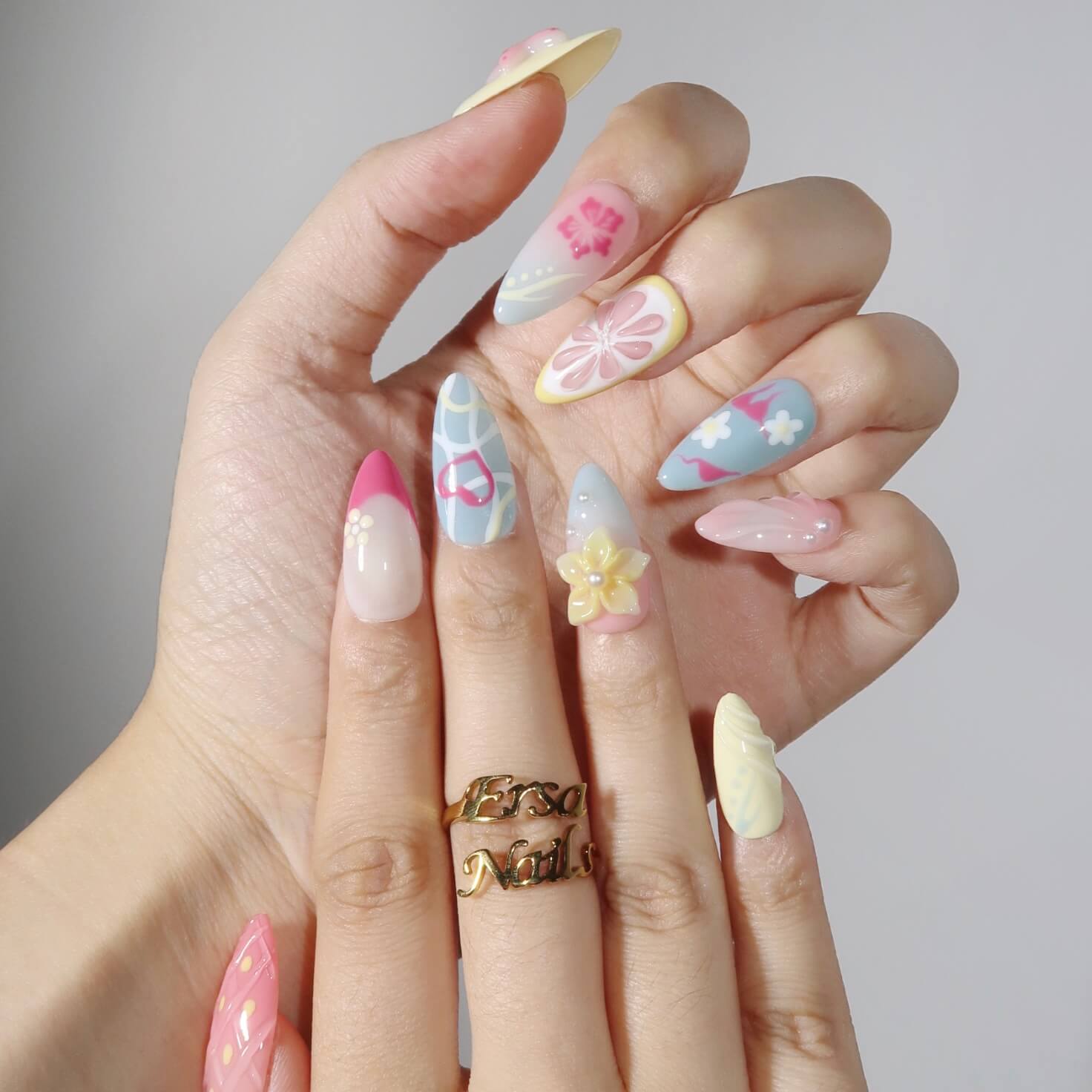 Beach It's Time - Ersa Nails Blue Yellow Pink PressOnNails