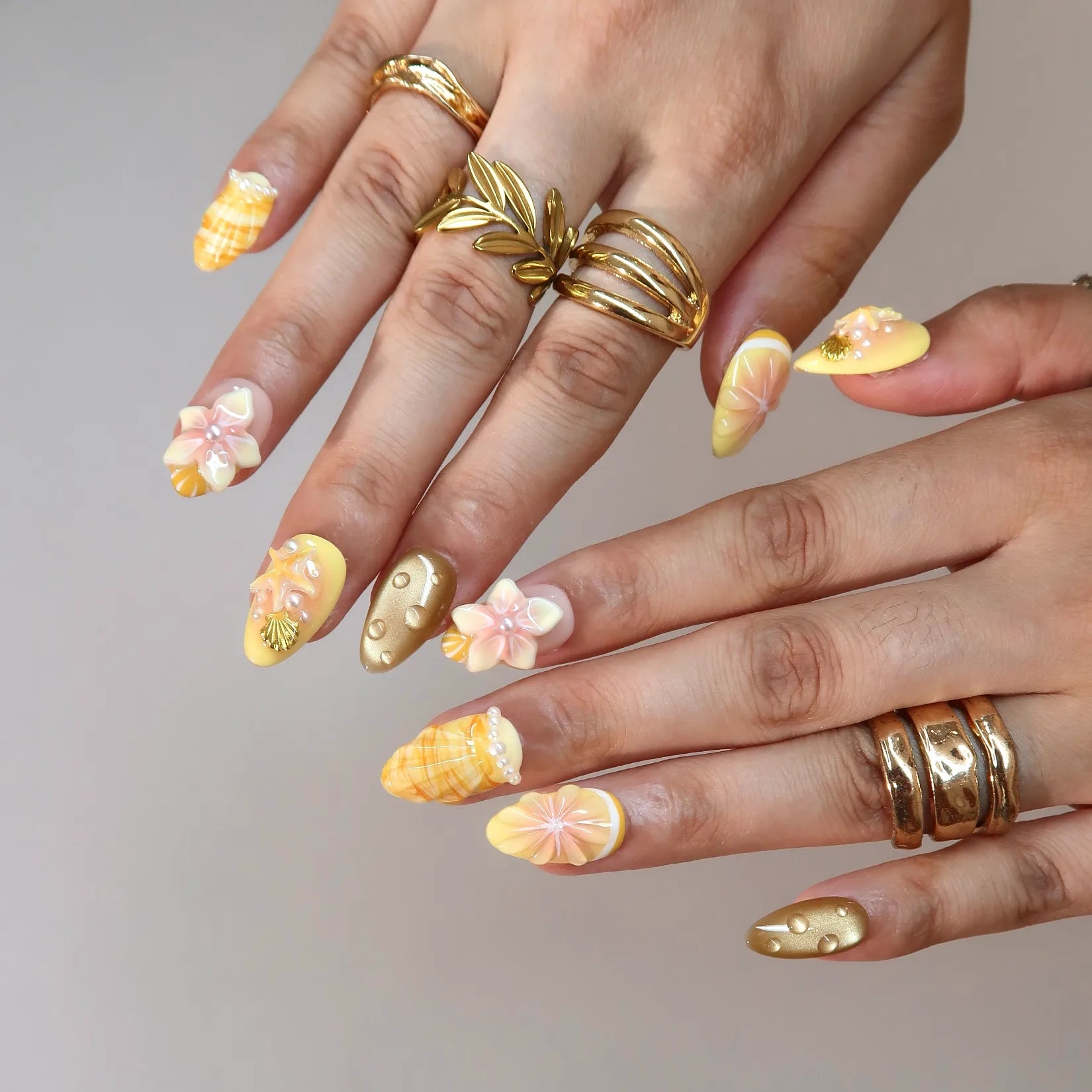 Beachy Babe - Ersa Nails Yellow Orang PressOnNails