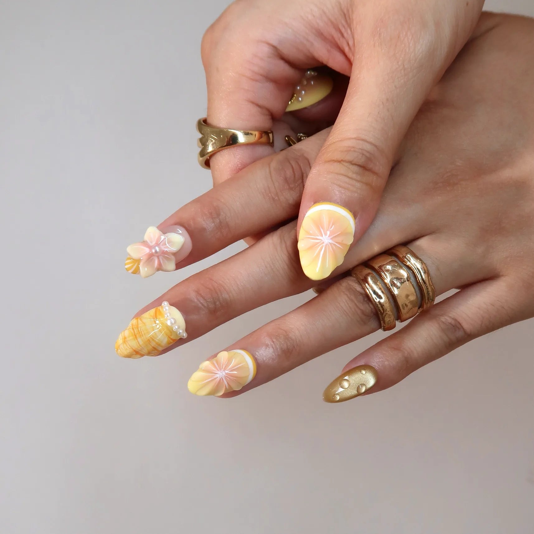 Beachy Babe - Ersa Nails Yellow Orang PressOnNails