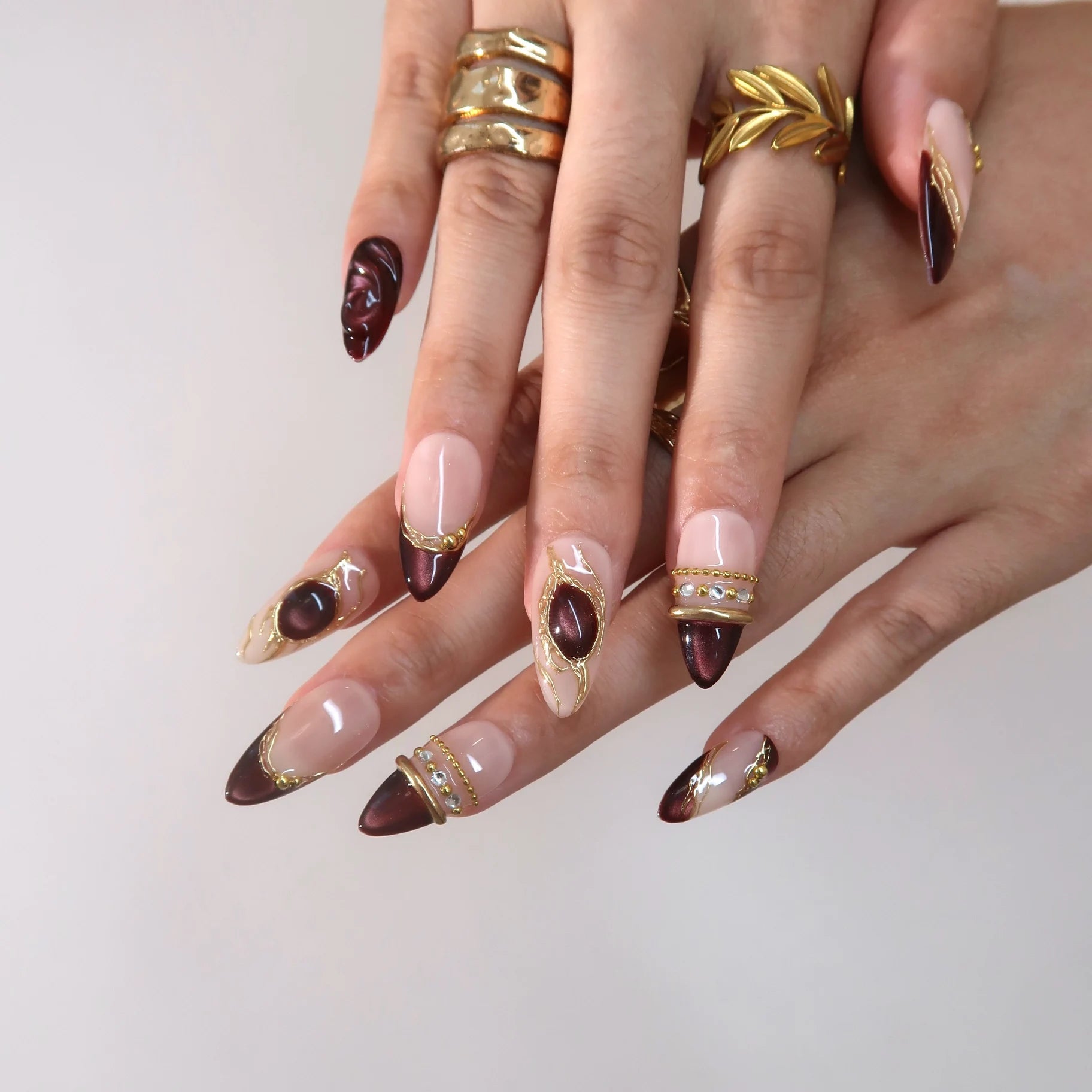 Belle Nuit - Ersa Nails Nude Red PressOnNails