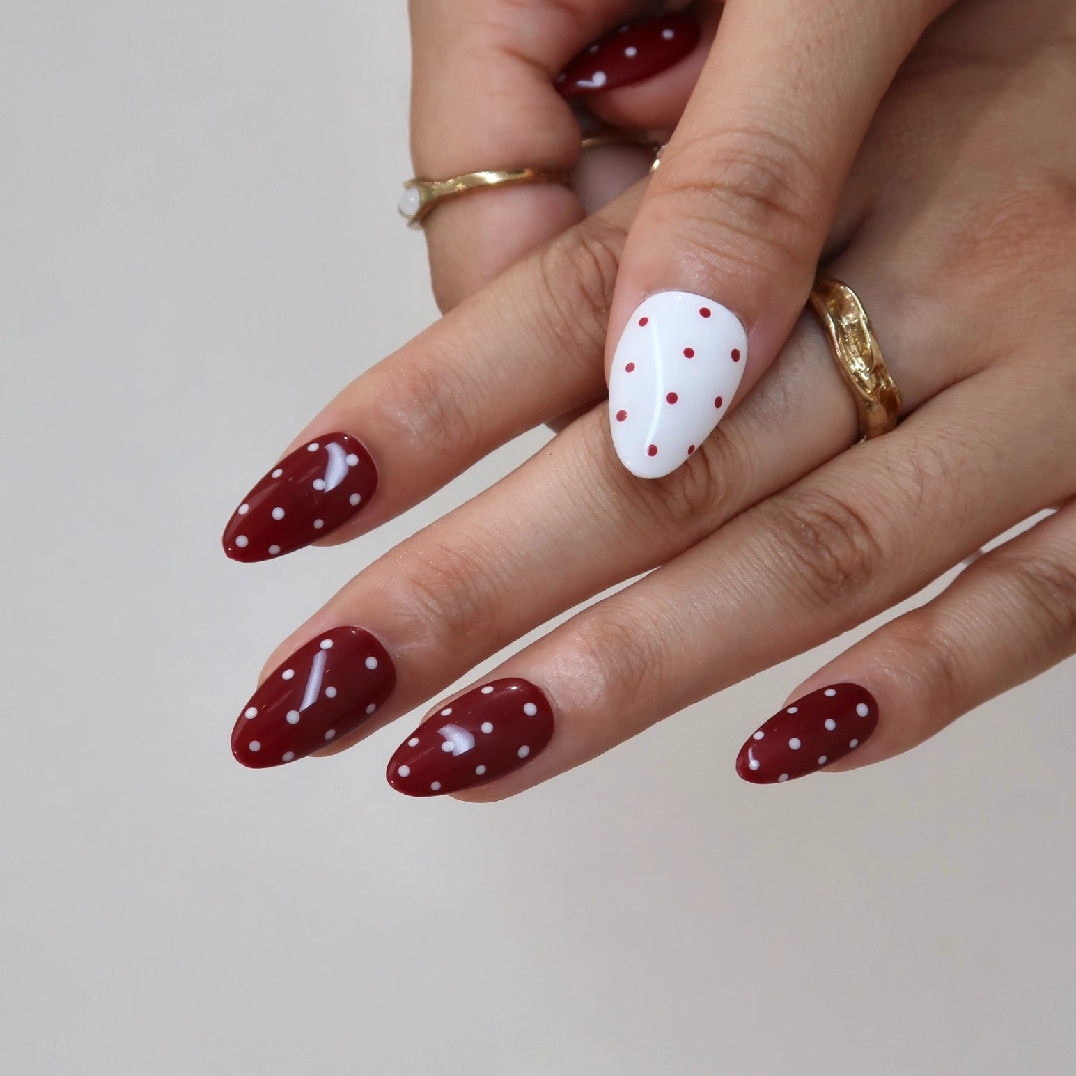 Berry Milk - Ersa Nails Red White PressOnNails