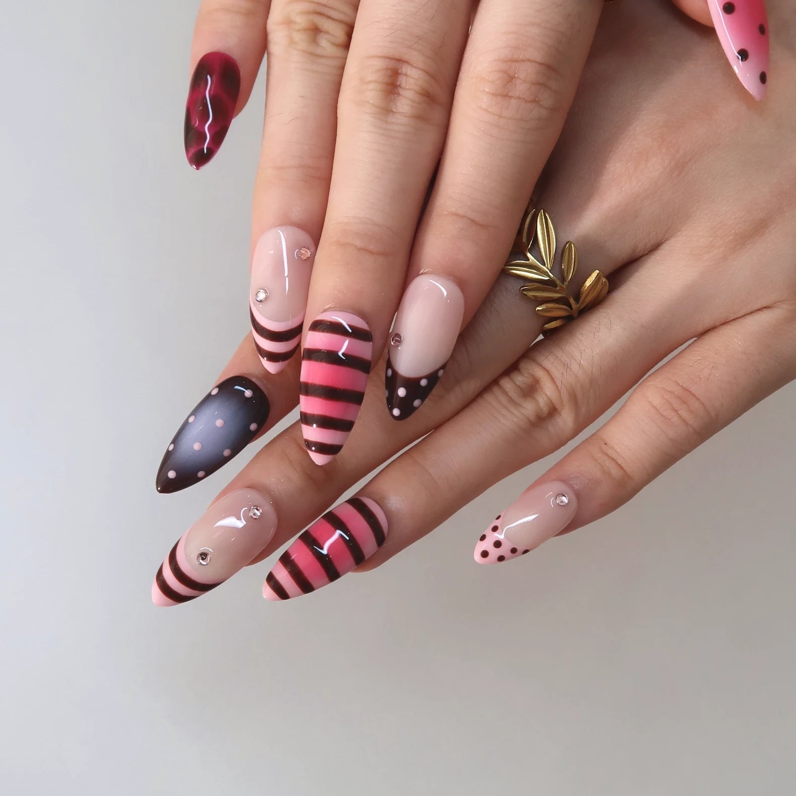 Berry Sweet - Ersa Nails Nude Red Pink Medium Almond PressOnNails