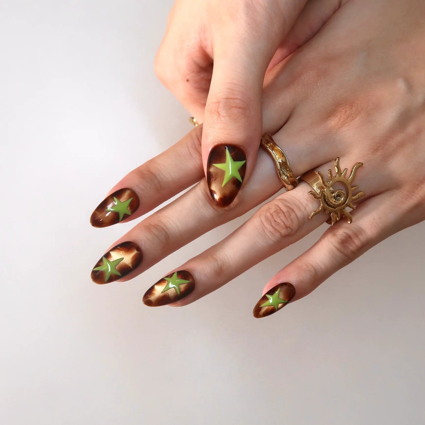 Better Days - Ersa Nails Jade Brown PressOnNails