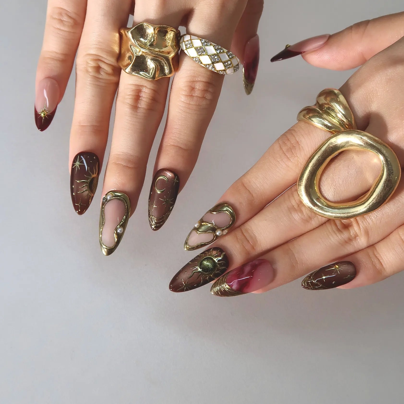 Bewitched - Ersa Nails Nude Gold PressOnNails