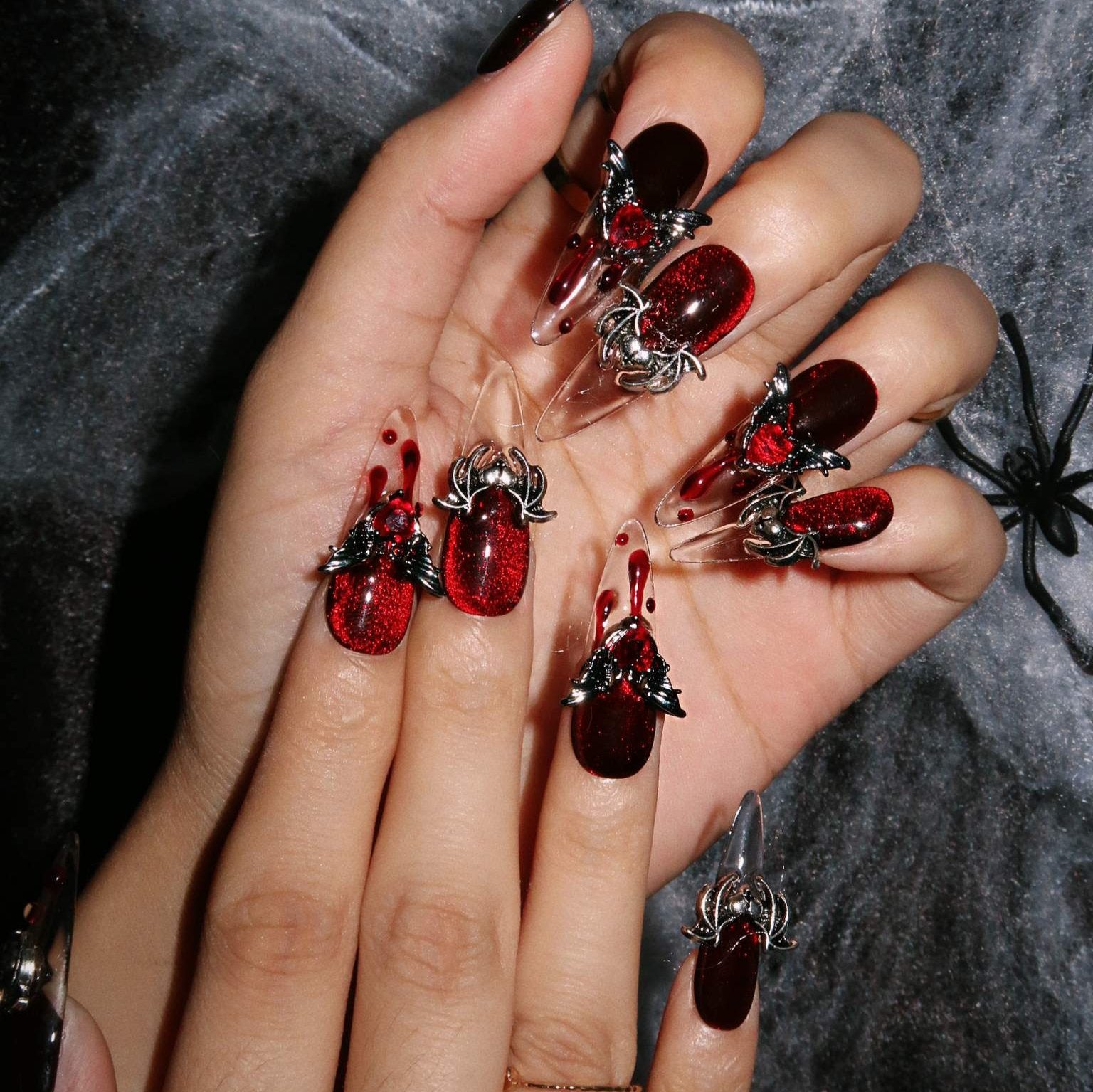 Bleeding Heart - Ersa Nails Red PressOnNails