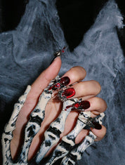 Bleeding Heart - Ersa Nails Red PressOnNails