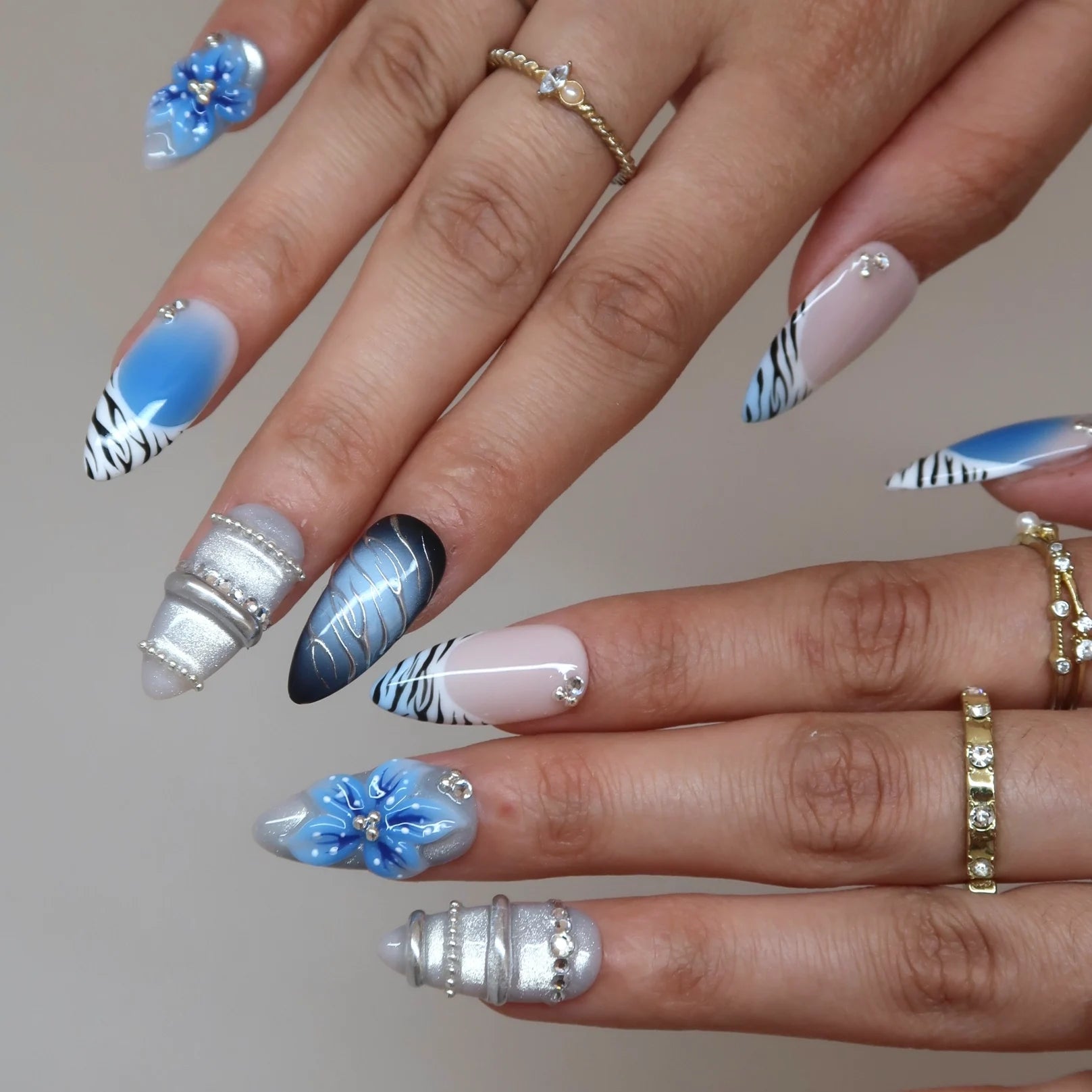 Blue Crush - Ersa Nails Nude Blue Silver PressOnNails