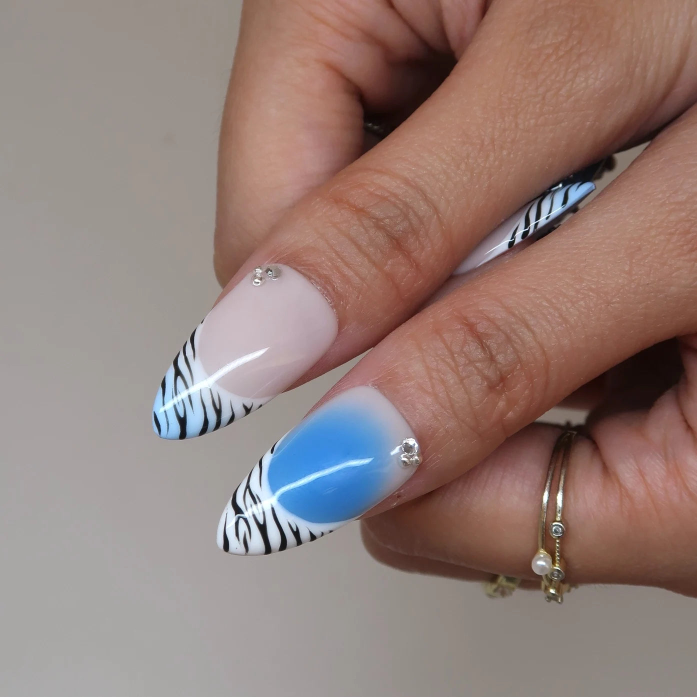 Blue Crush - Ersa Nails Nude Blue Silver PressOnNails