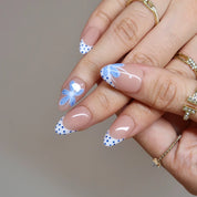 Blue Daisy - Ersa Nails Nude Blue White PressOnNails