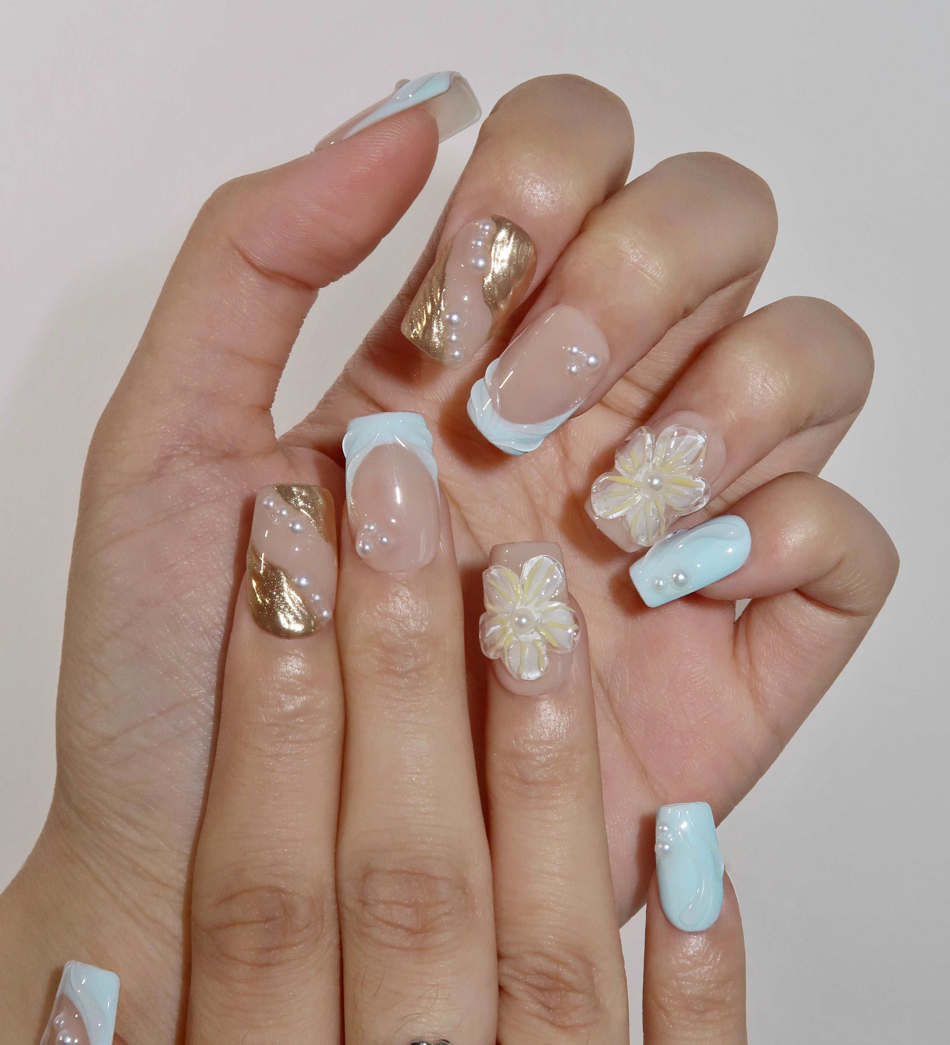 Blue Hawaii - Ersa Nails Nude Blue PressOnNails