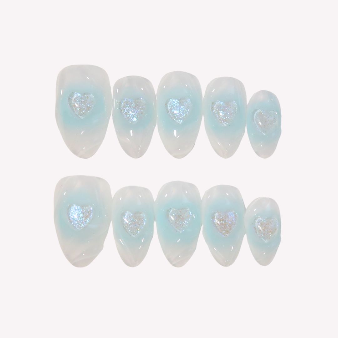 Blue Heart - Ersa Nails Blue White Short Almond PressOnNails