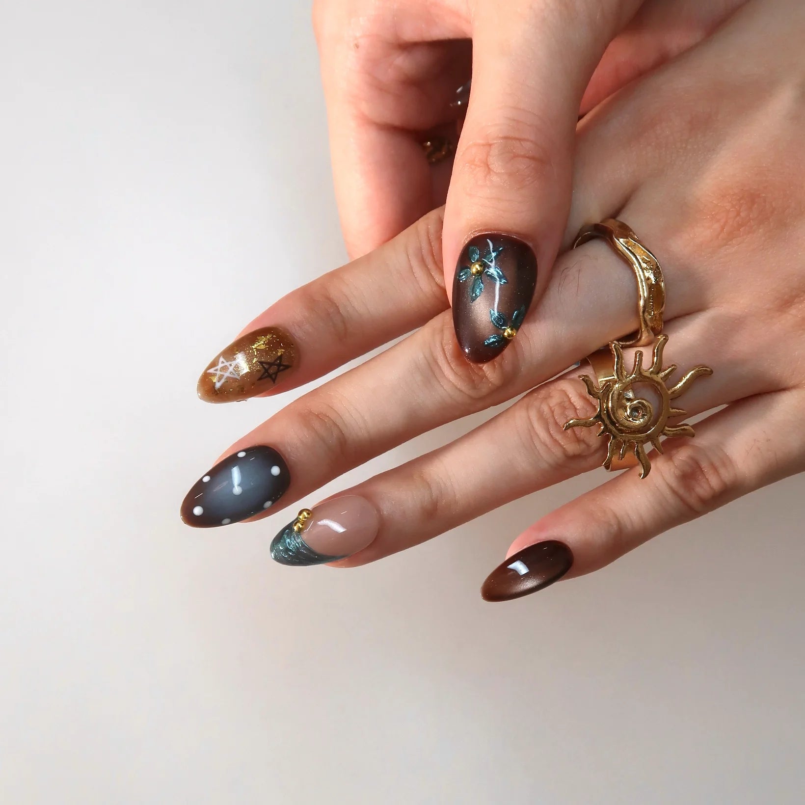 Blue Hour - Ersa Nails Nude Brown PressOnNails