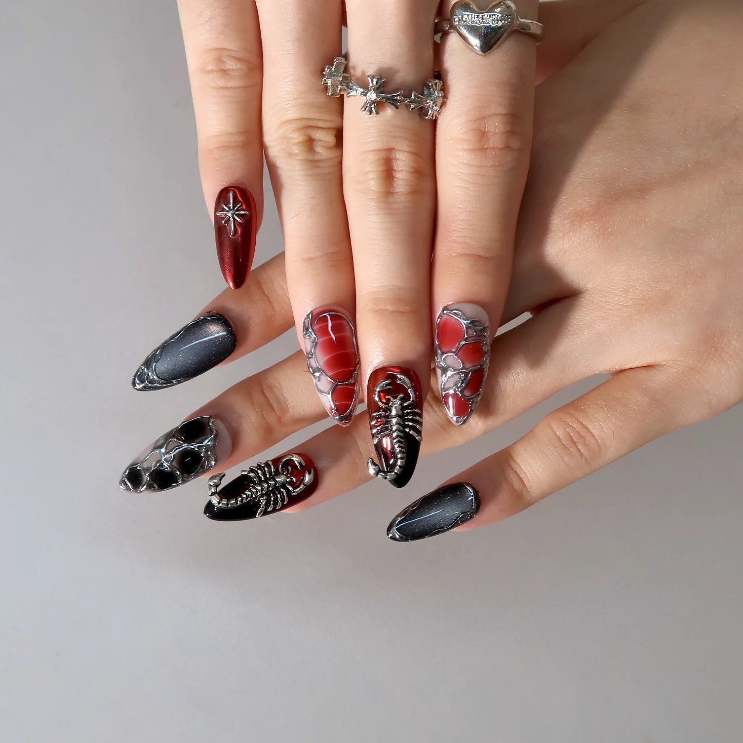 Born Wild - Ersa Nails Red Black PressOnNails