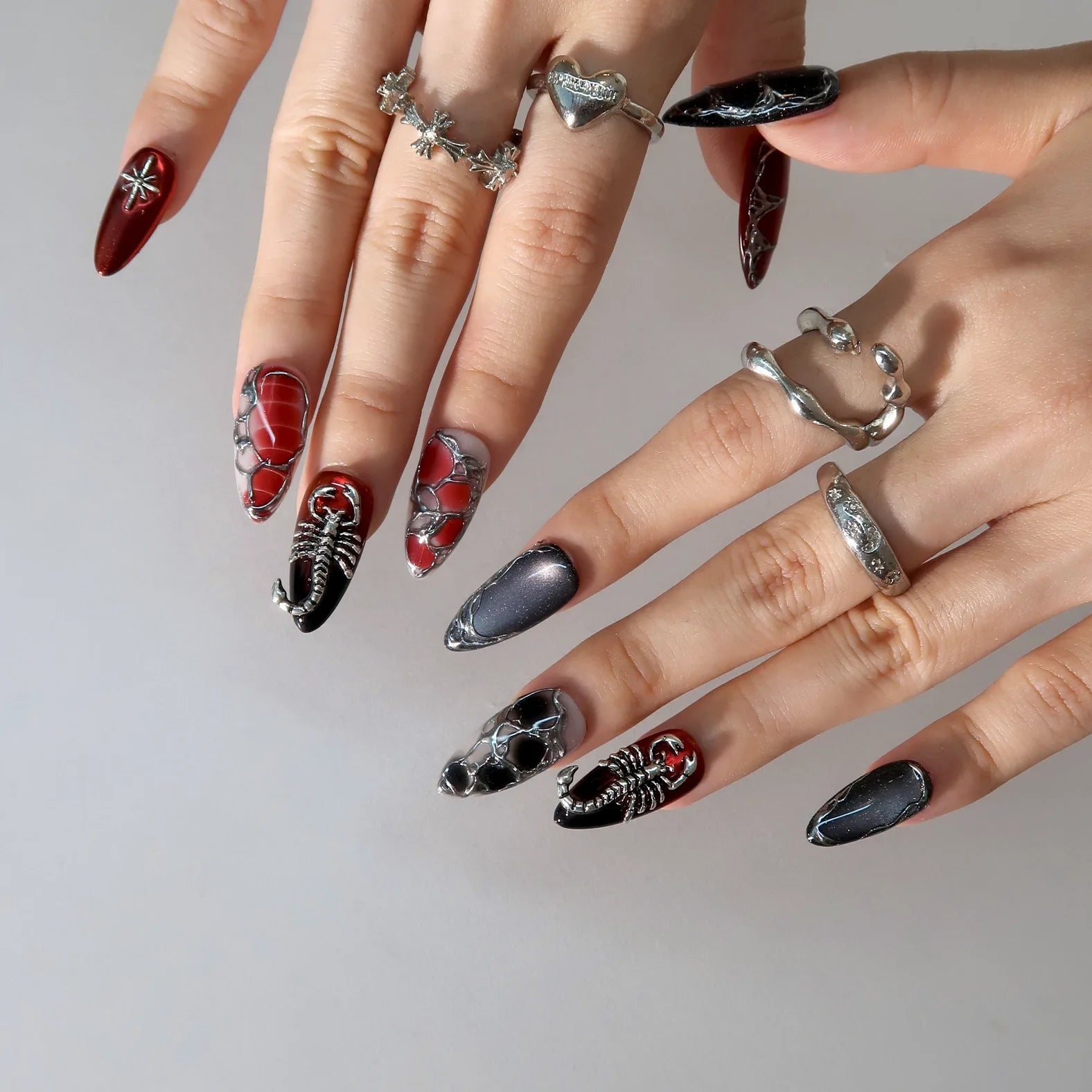 Born Wild - Ersa Nails Red Black PressOnNails