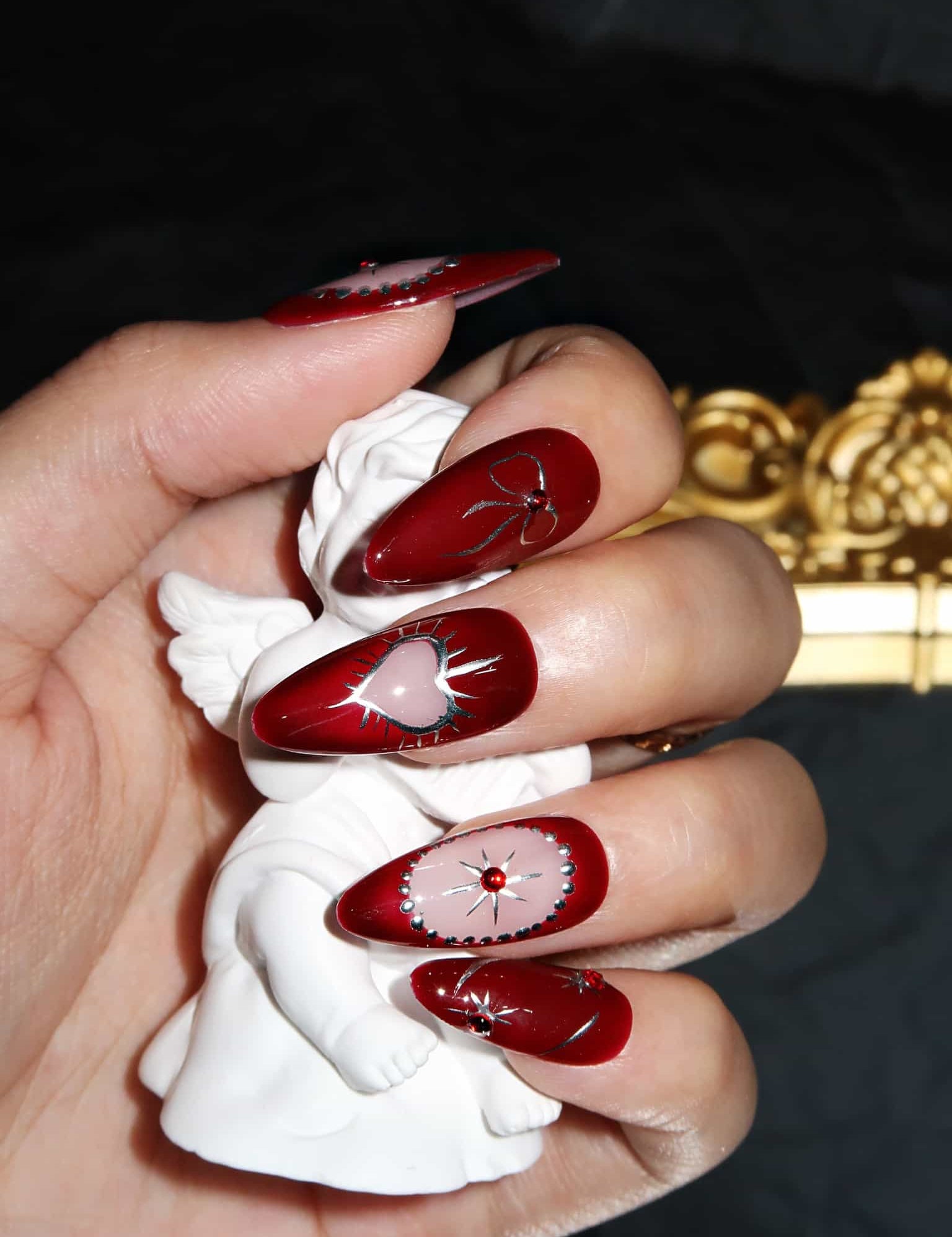 Burgundy Enchantress - Ersa Nails Red Pink Med Almond PressOnNails