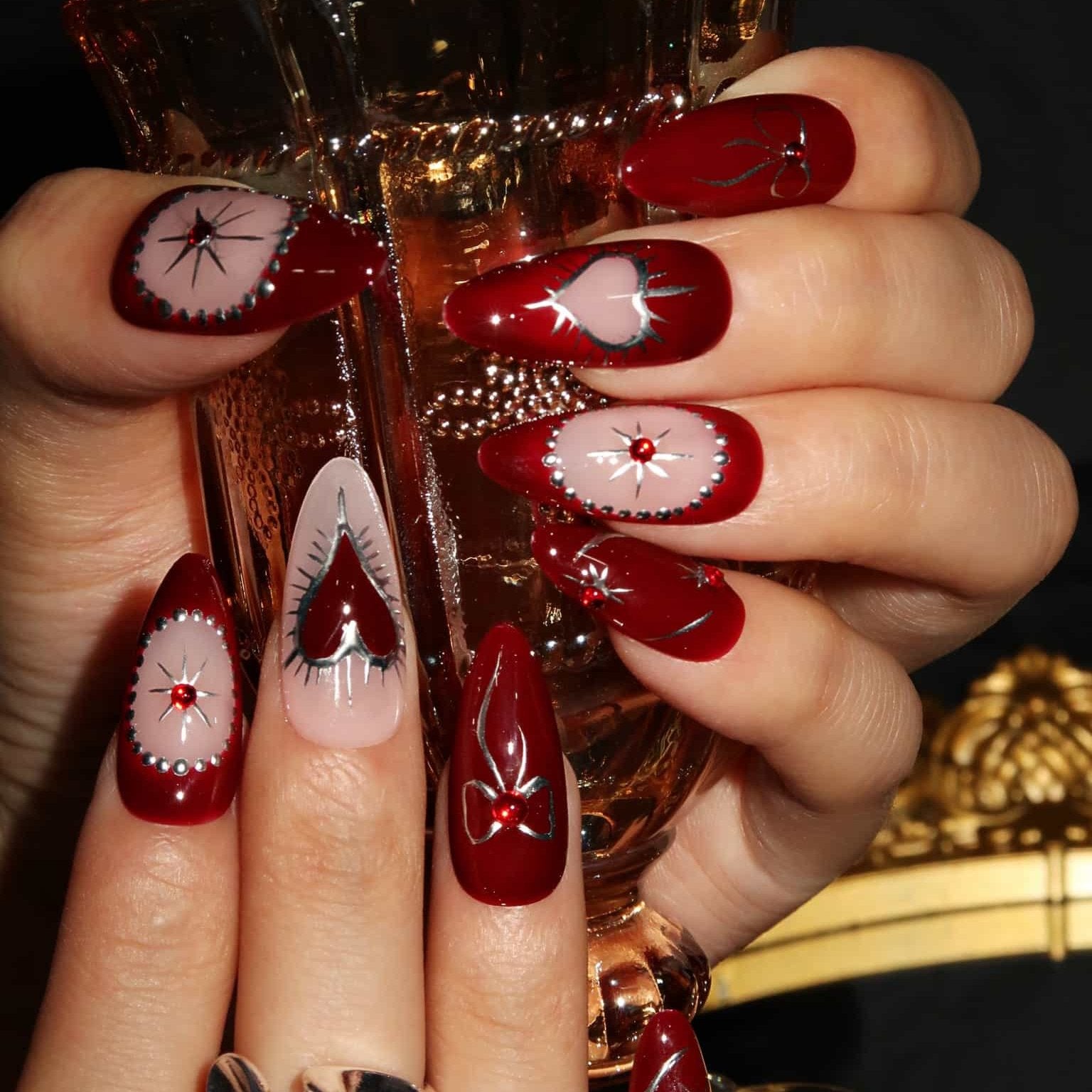 Burgundy Enchantress - Ersa Nails Red Pink Med Almond PressOnNails