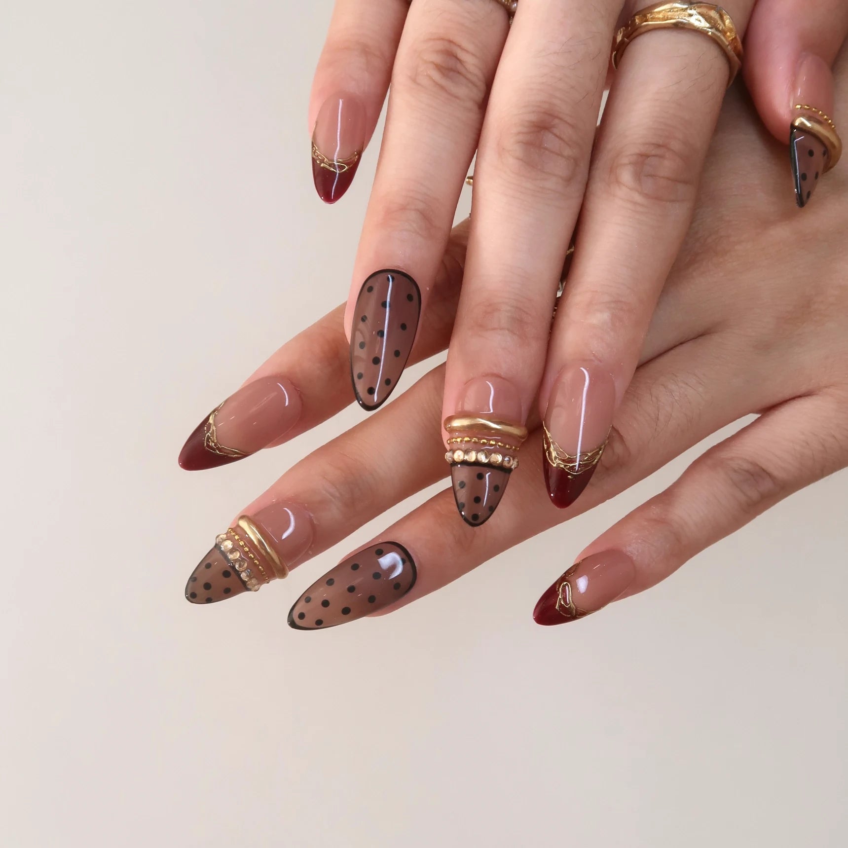 Coffee Date - Ersa Nails Nude Black PressOnNails
