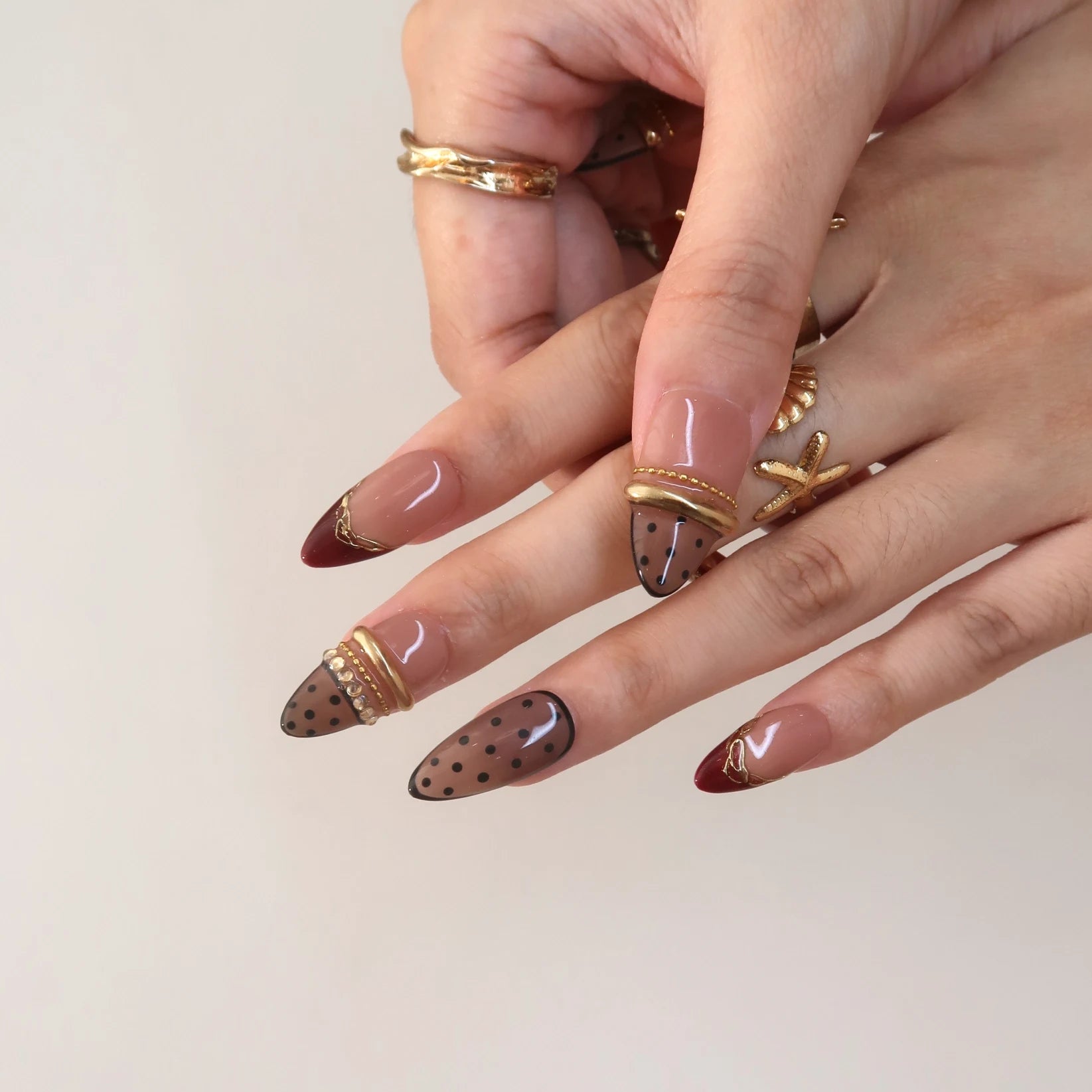 Coffee Date - Ersa Nails Nude Black PressOnNails