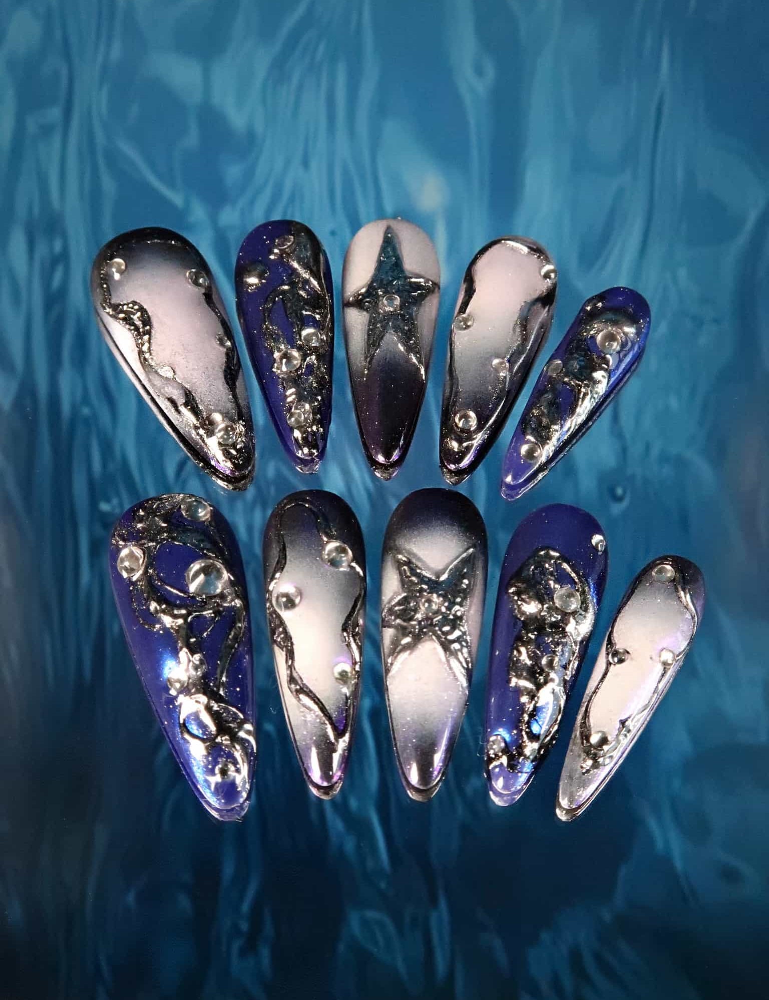 Cosmic Girl - Ersa Nails Blue Purple Long Oval PressOnNails