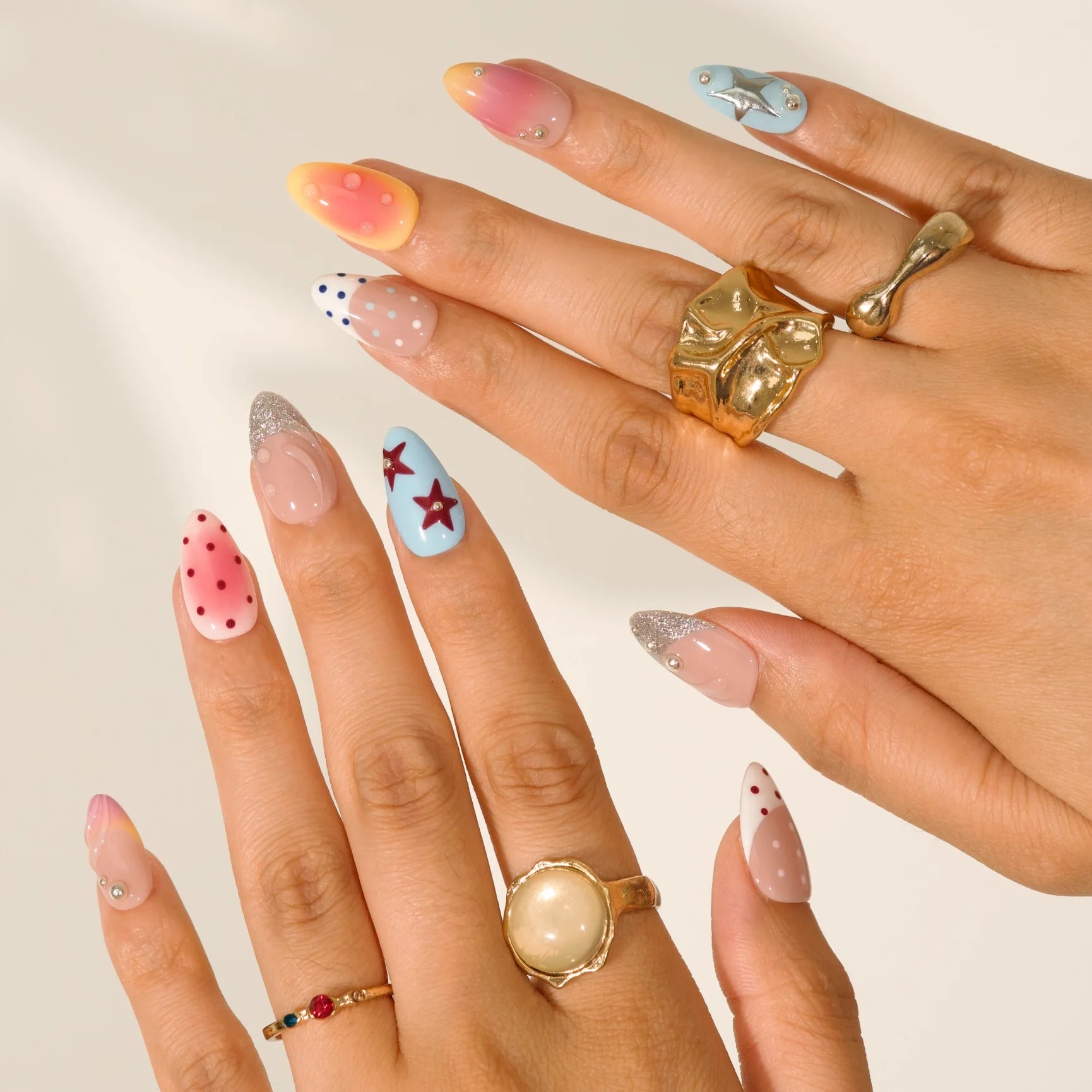 Crisp Soda - Ersa Nails Nude White Blue PressOnNails