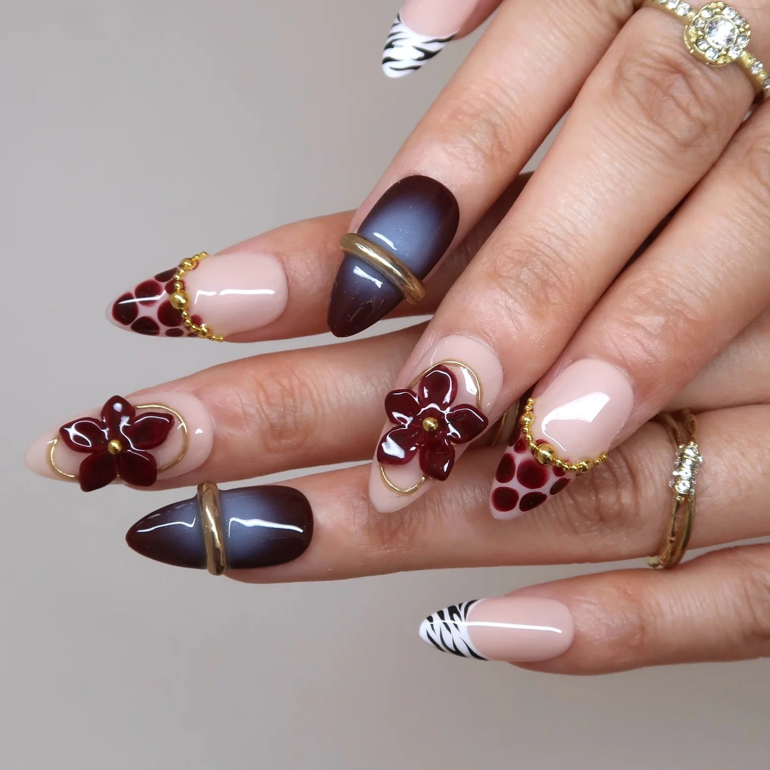 DarkDesire-ErsaNailsPressOnNails_2.webp