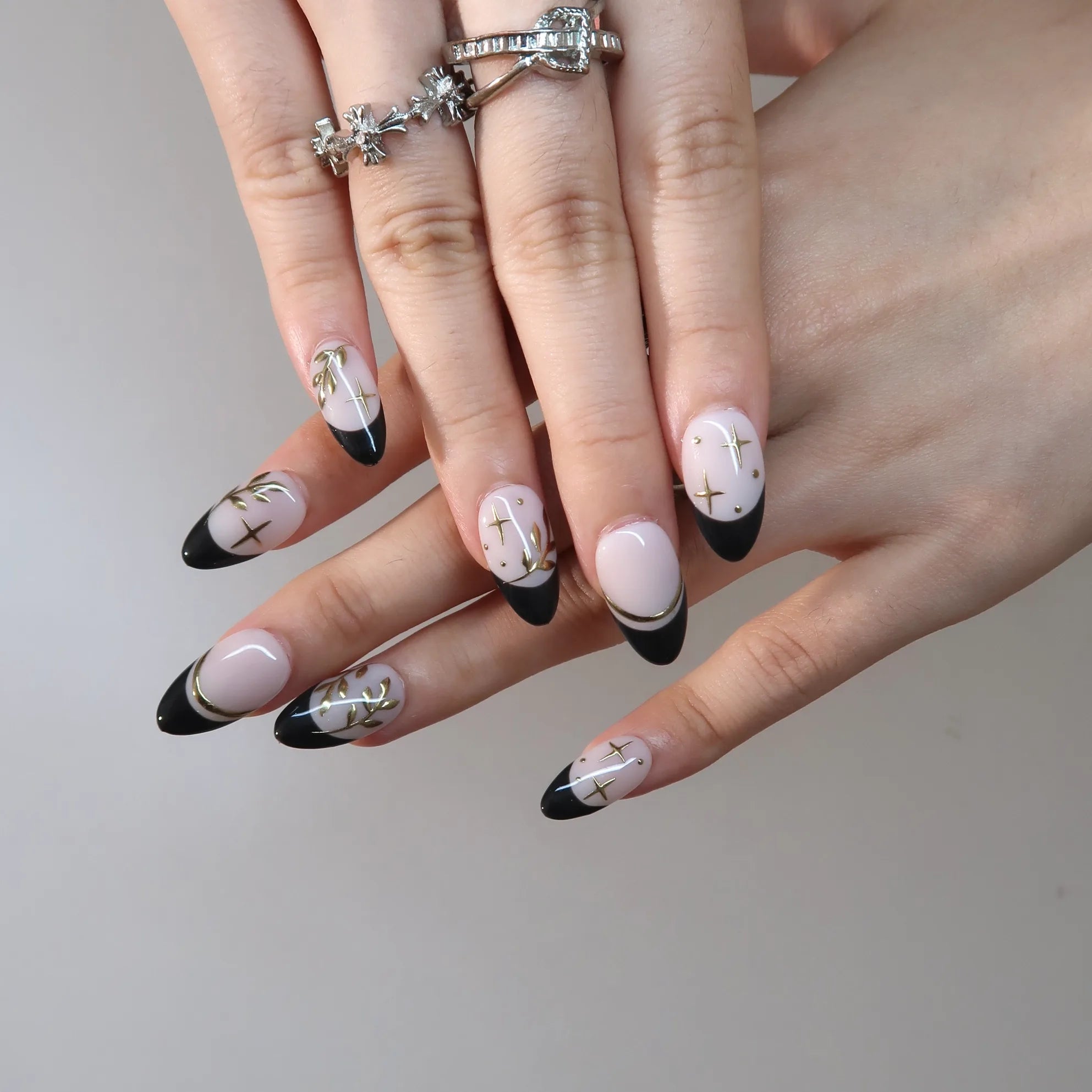Dark Romance - Ersa Nails Nude Black PressOnNails