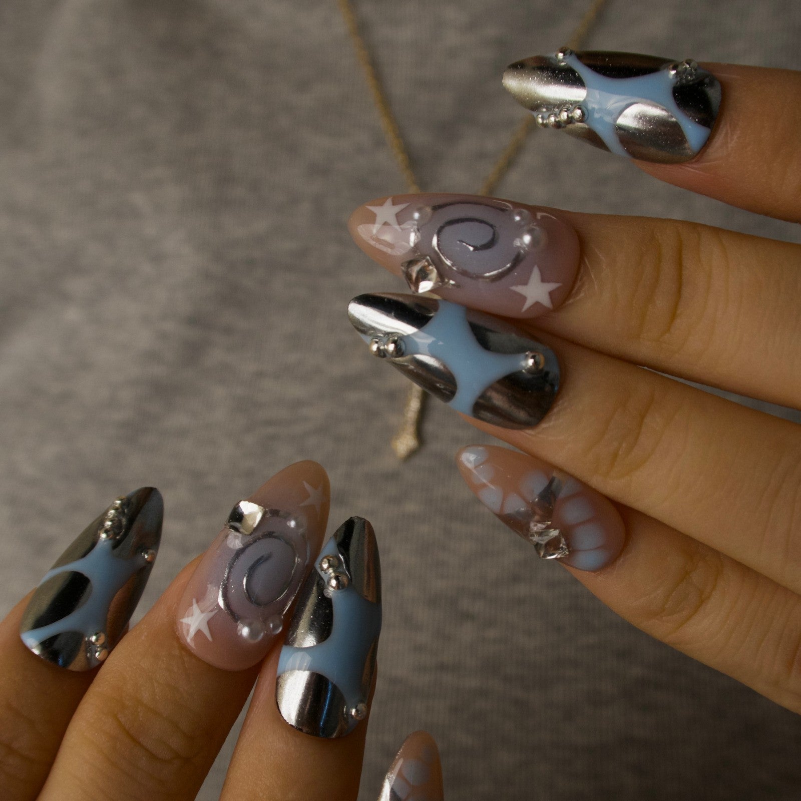 Dazzle - Ersa Nails Nude Blue Silver PressOnNails