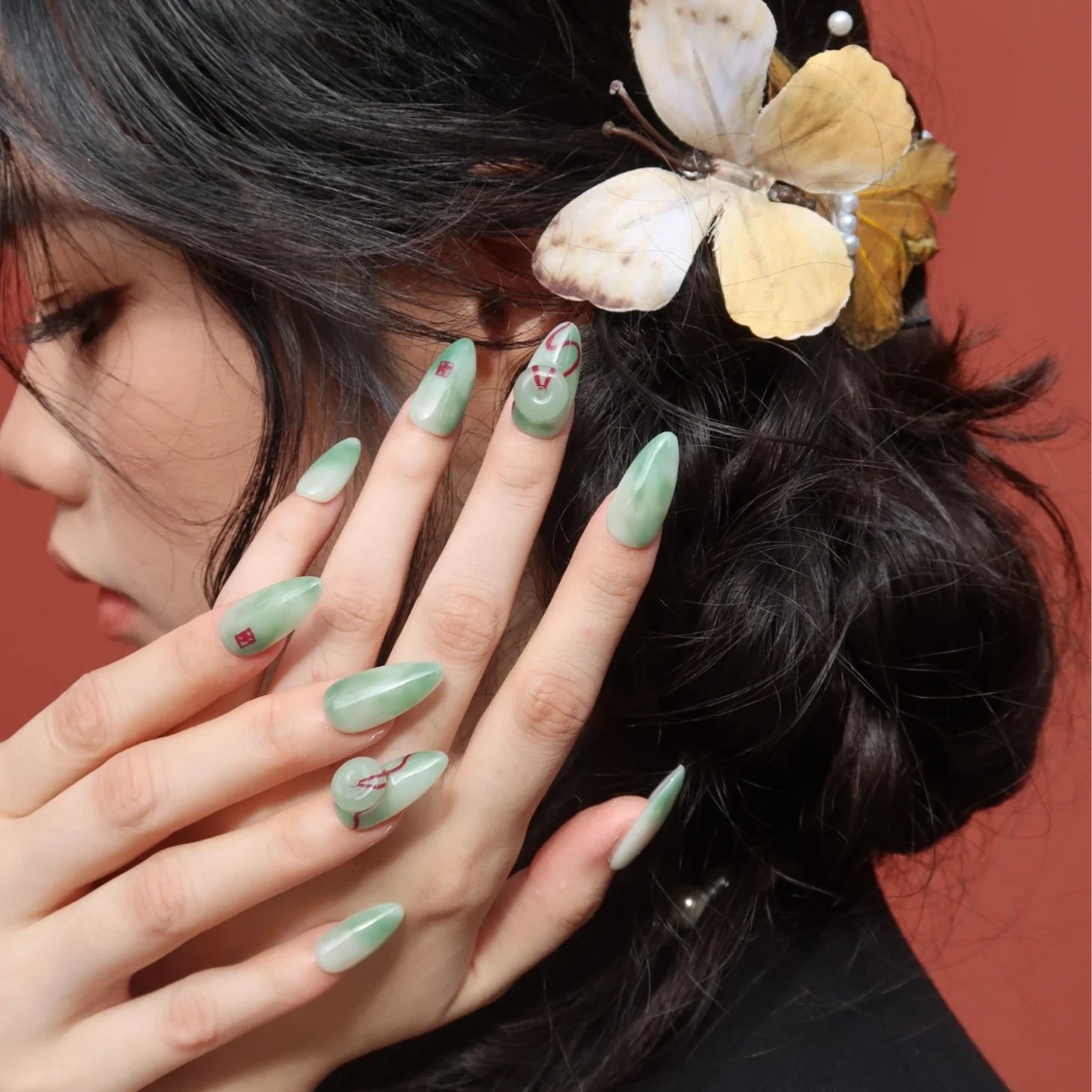 Ethereality- Ersa Nails GREEN PressOnNails