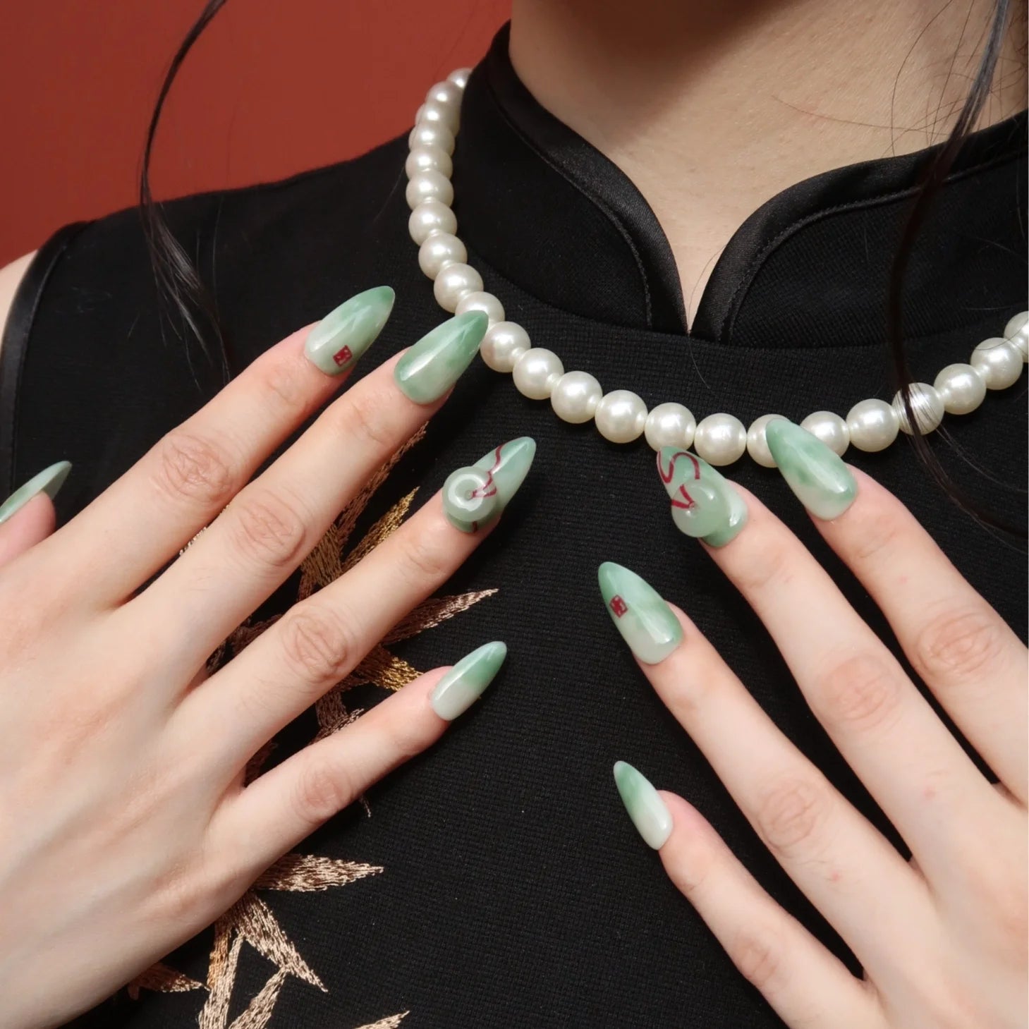 Ethereality- Ersa Nails GREEN PressOnNails