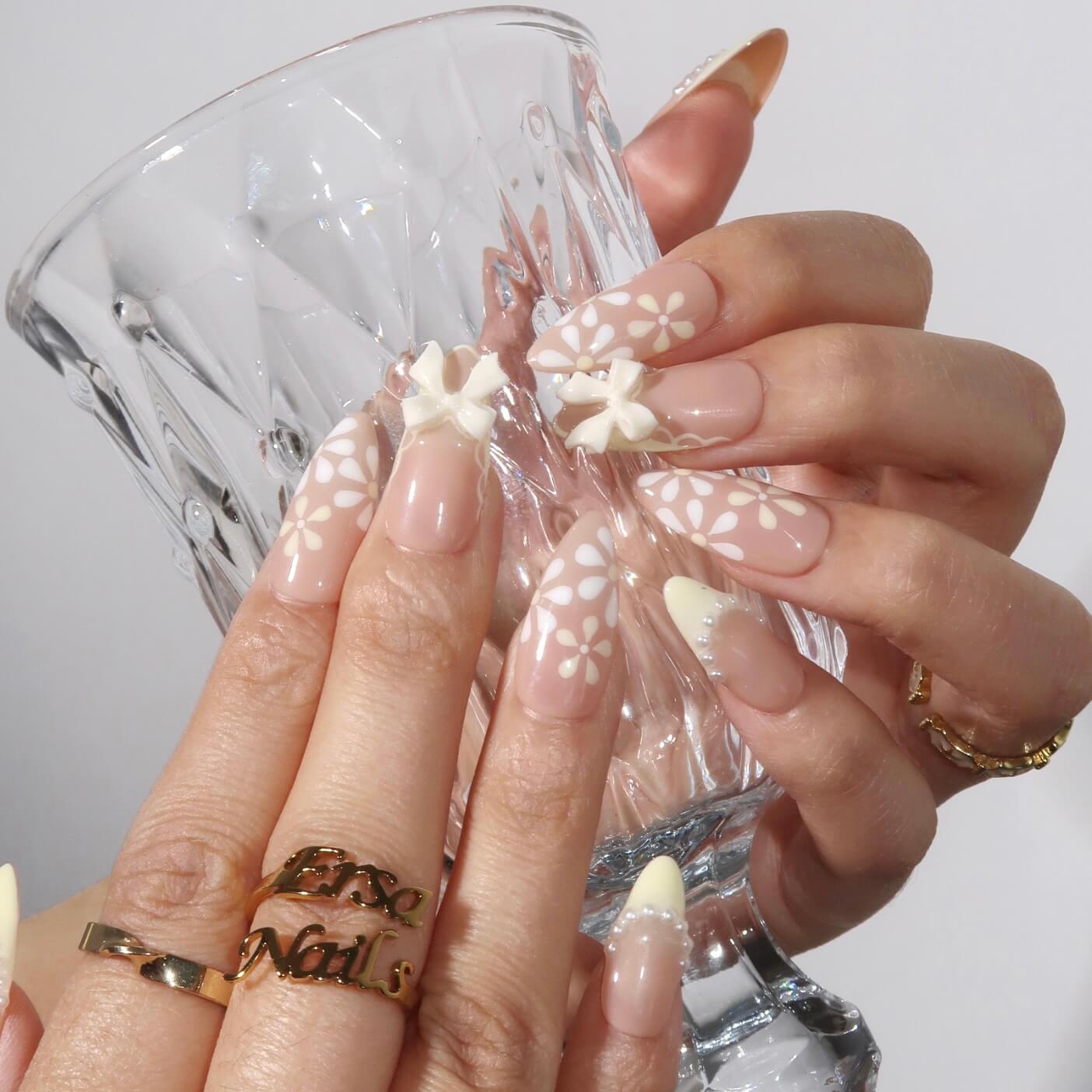 Fairy Breath - Ersa Nails Nude White Yellow PressOnNails