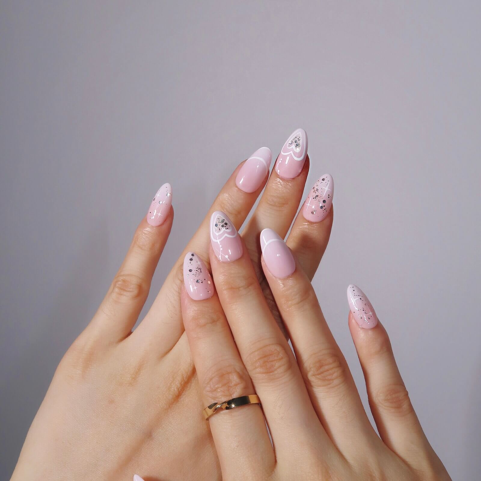 Fantasia Forever - Ersa Nails Pink White PressOnNails