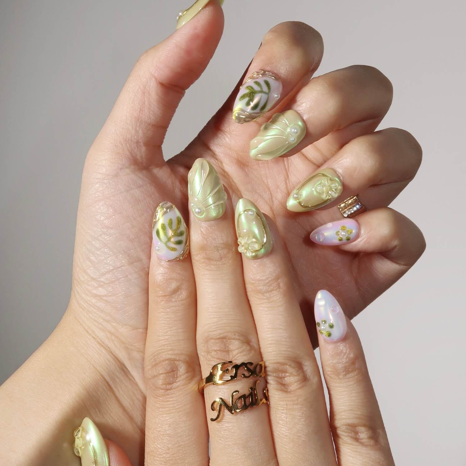 Flora’s Breath - Ersa Nails Jade White PressOnNails