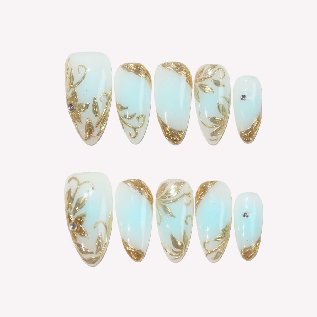 Forget Me Not - Ersa Nails White Blue Gold PressOnNails
