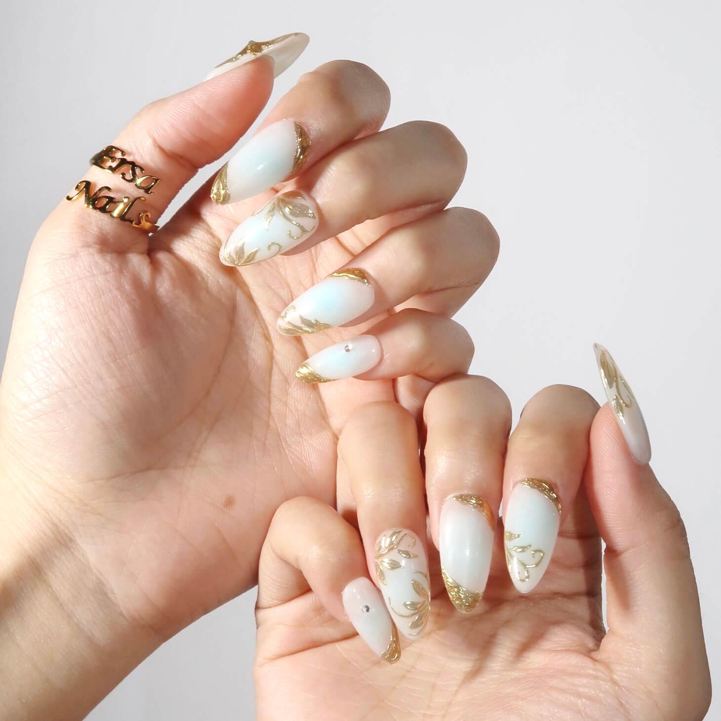 Forget Me Not - Ersa Nails White Blue Gold PressOnNails