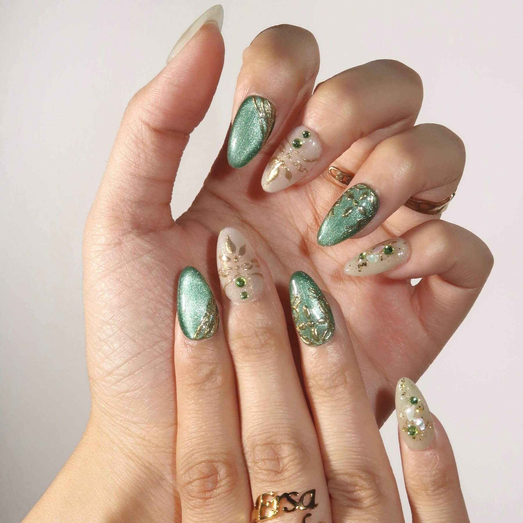 From the Garden - Ersa Nails Jade PressOnNails