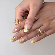 Golden Daisy - Ersa Nails Nude Yellow PressOnNails